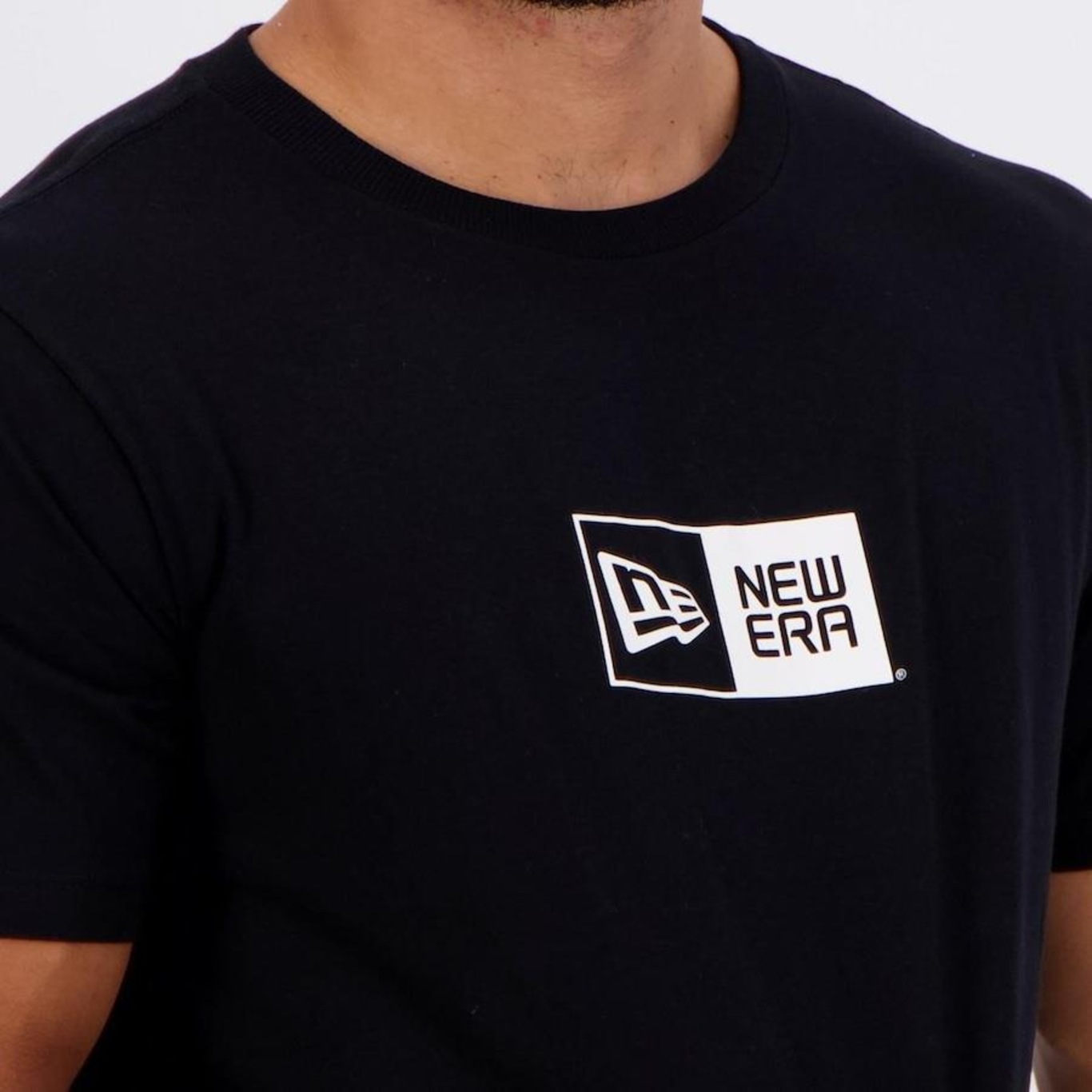 Camiseta New Era Essential Box - Masculina - Foto 4