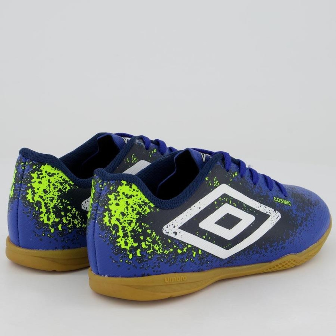 Chuteira Futsal Umbro Indoor Cosmic - Júnior - Foto 3