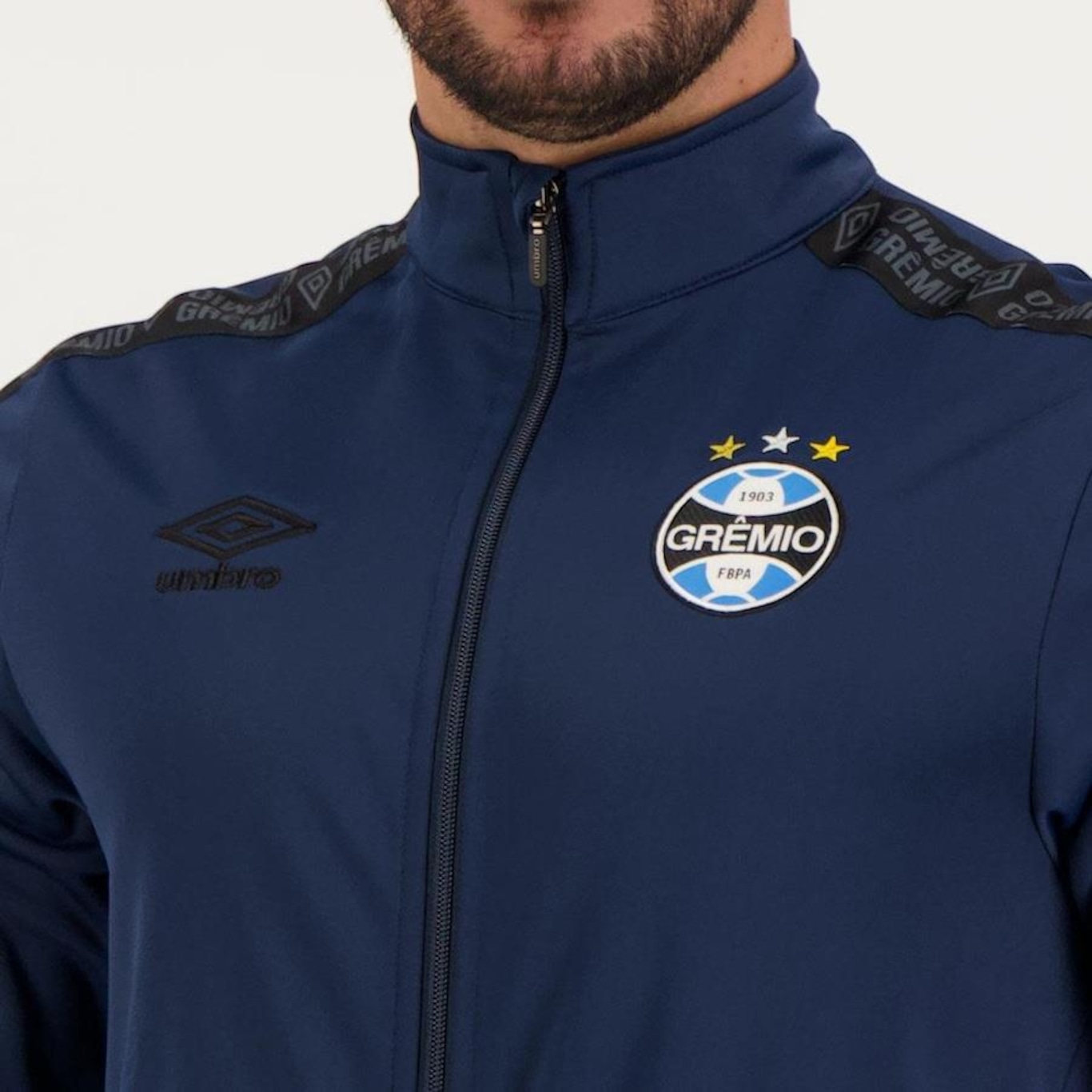 Jaqueta Umbro Grêmio Viagem 2022 - Masculina - Foto 4