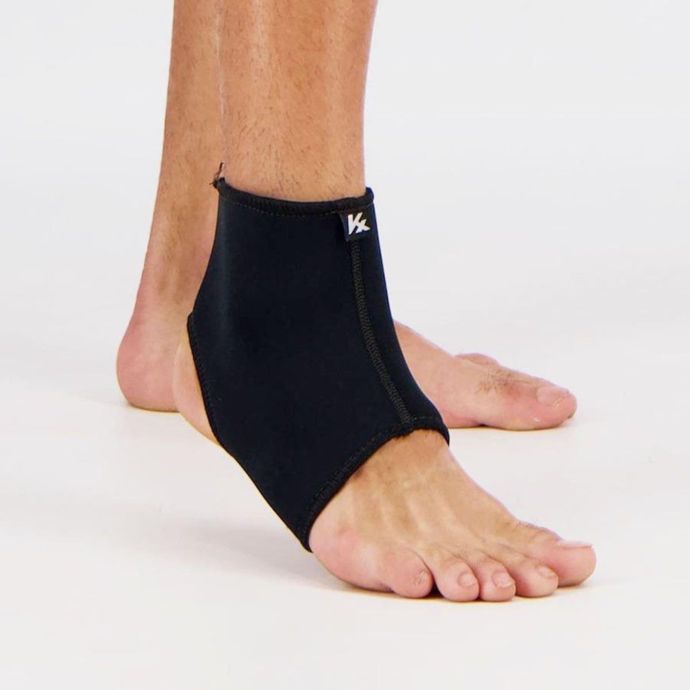 Tornozeleira Neoprene Kanxa Cano Curto - Adulto - Foto 1