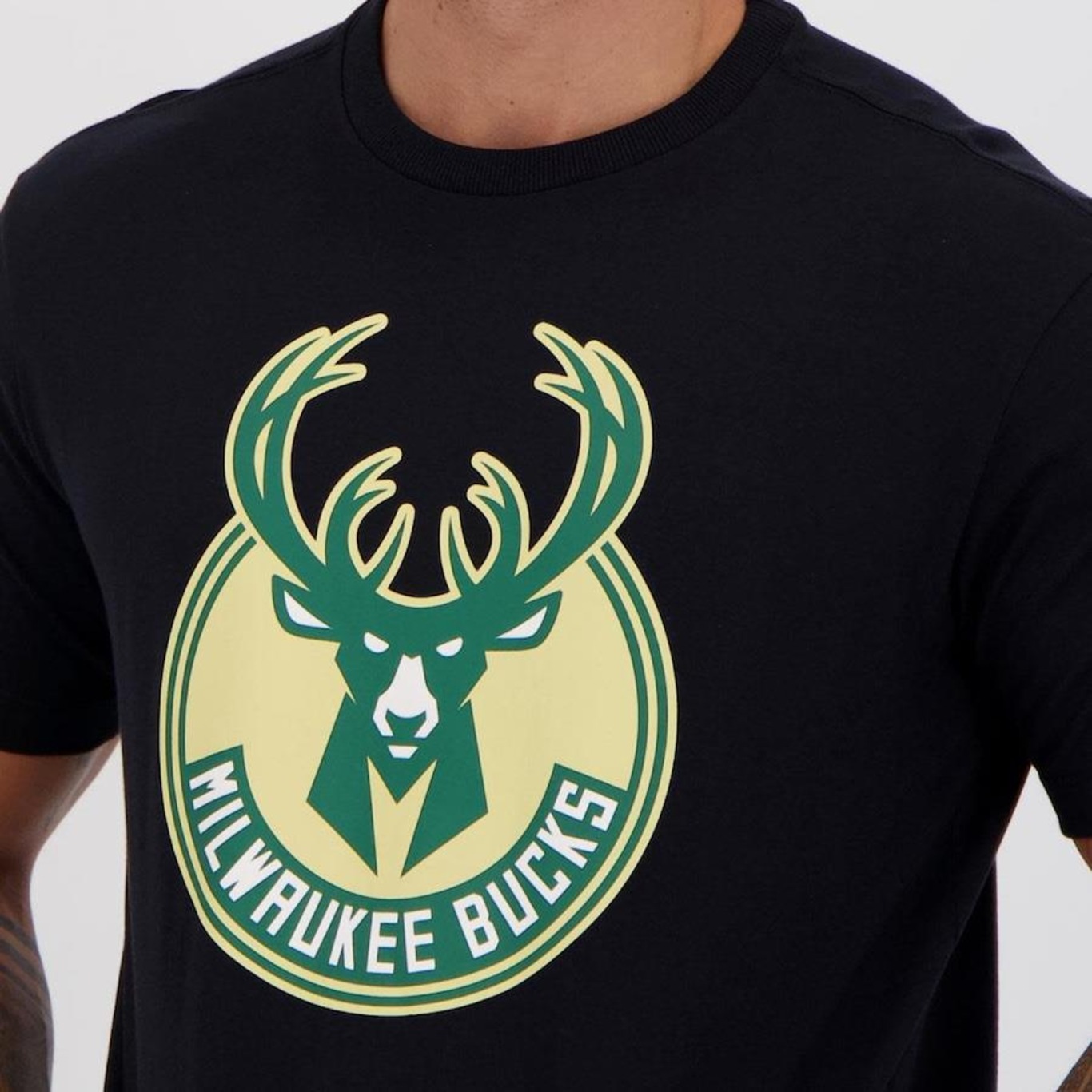 Camiseta New Era NBA Milwaukee Bucks - Masculina - Foto 4