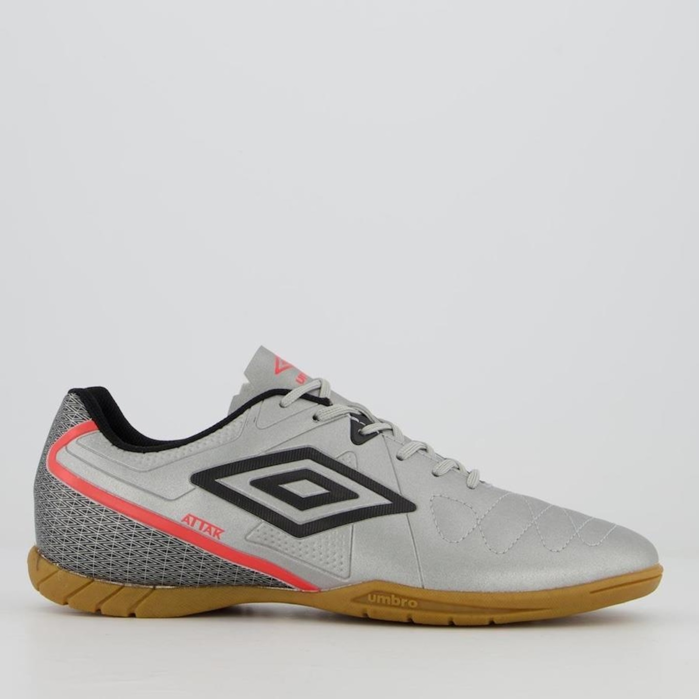 Chuteira de Futsal Umbro Attak Eternal - Adulto - Foto 1