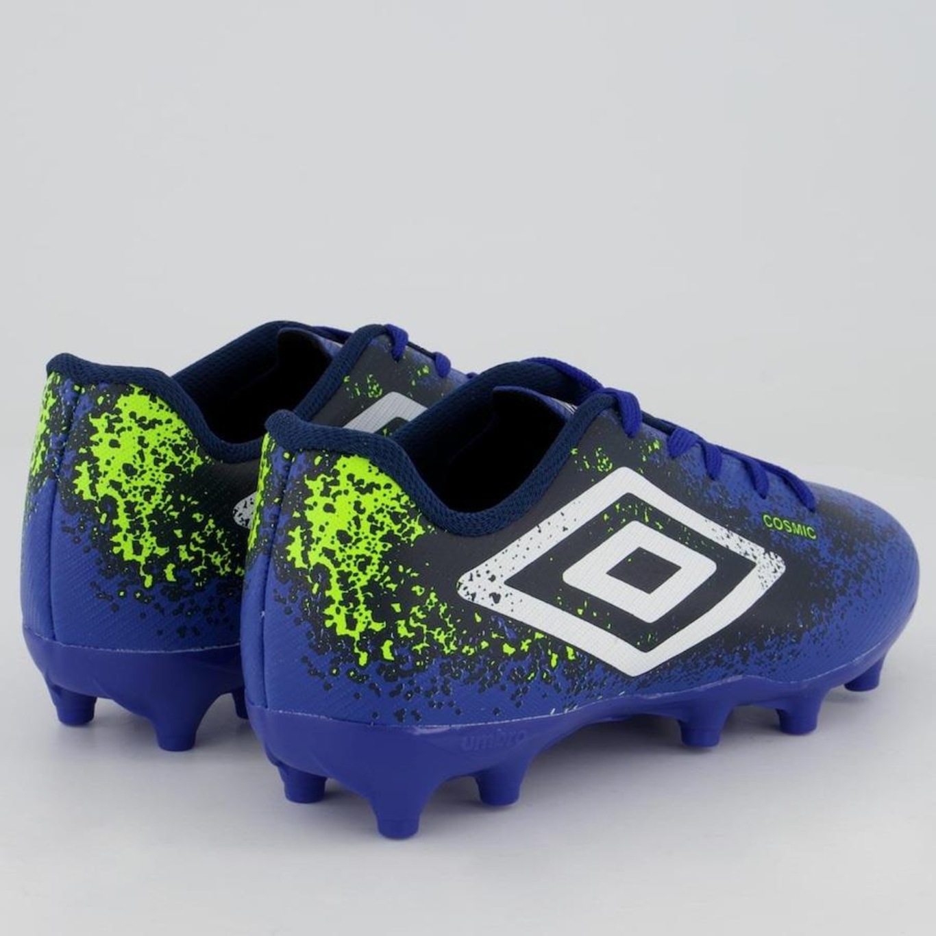 Chuteira de Campo Umbro Cosmic - Júnior - Foto 3