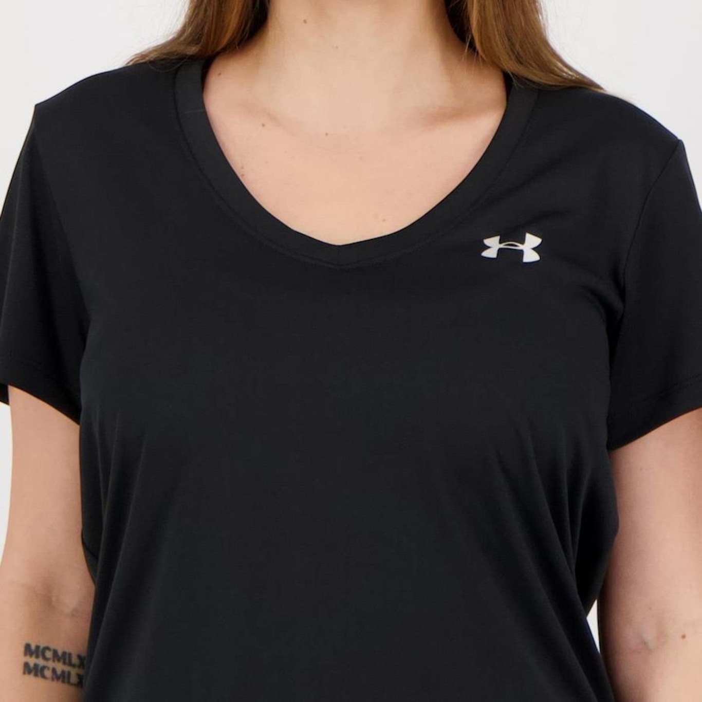 Camiseta Under Armour Tech SSV Solid - Feminina - Foto 4