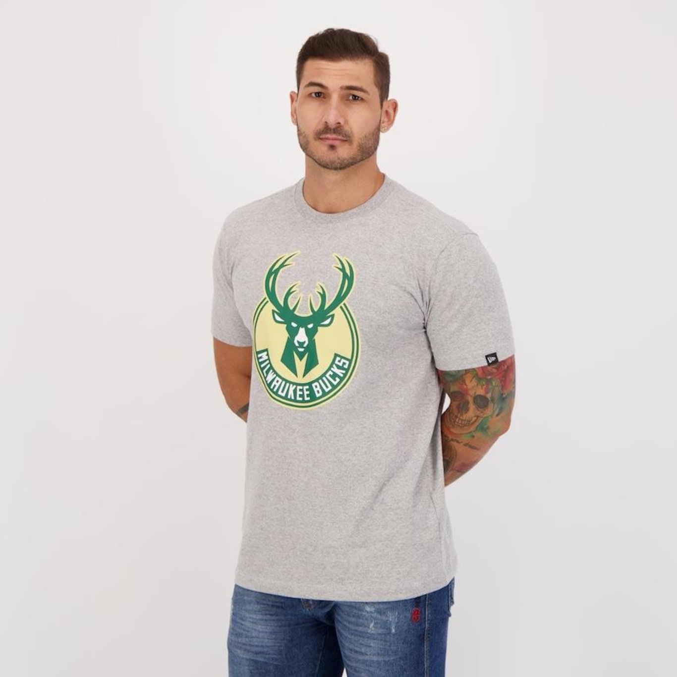 Camiseta New Era NBA Milwaukee Bucks - Masculina - Foto 2