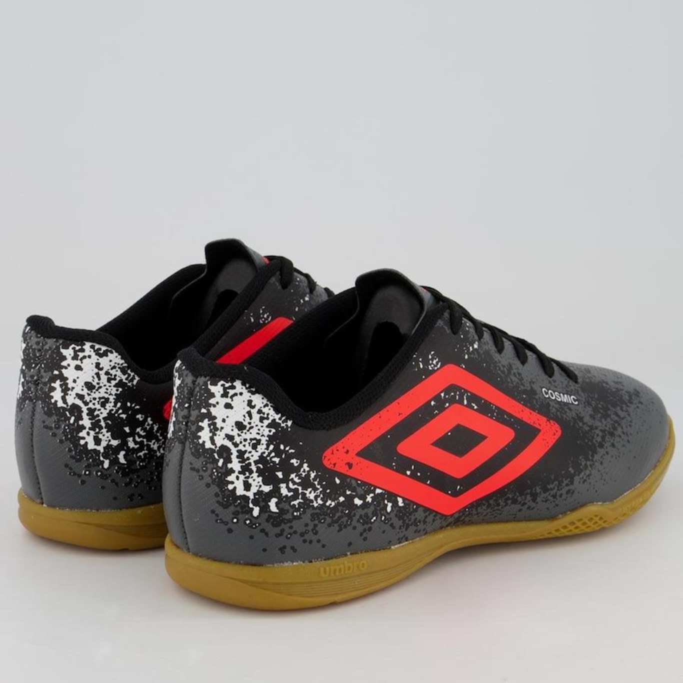 Chuteira Futsal Umbro Cosmic - Adulto - Foto 3