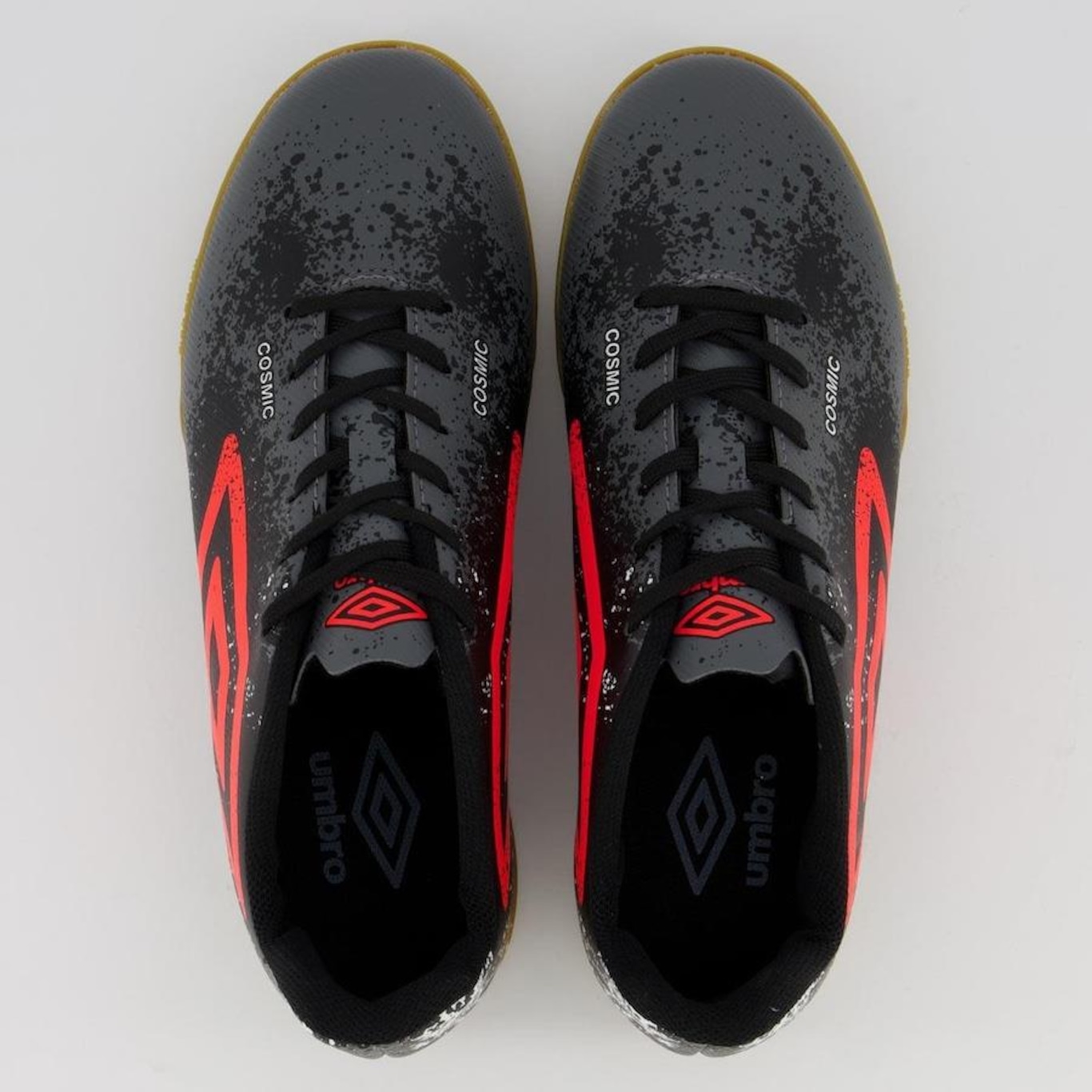 Chuteira Futsal Umbro Cosmic - Adulto - Foto 4