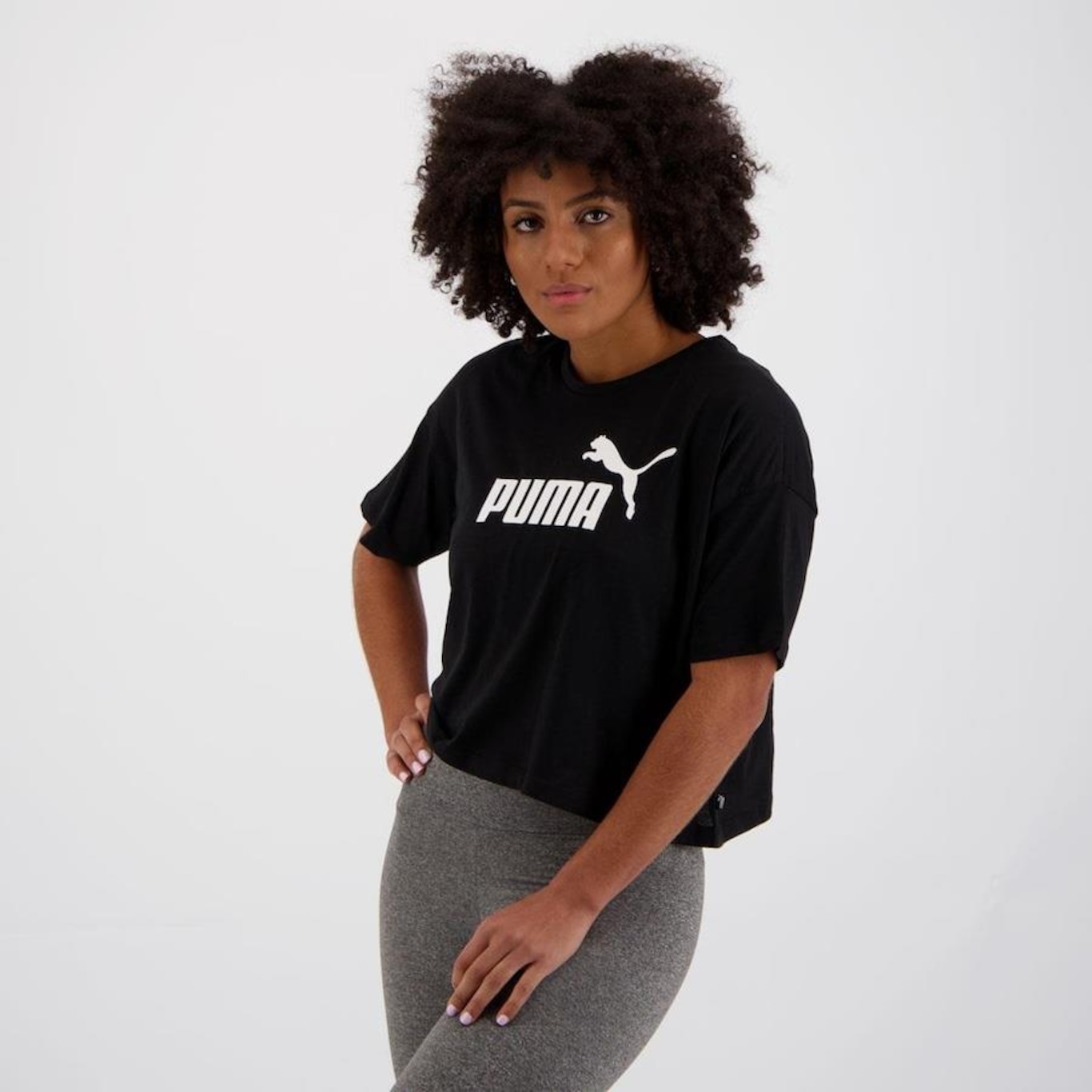 Camiseta Cropped Puma Ess Logo - Feminina - Foto 5