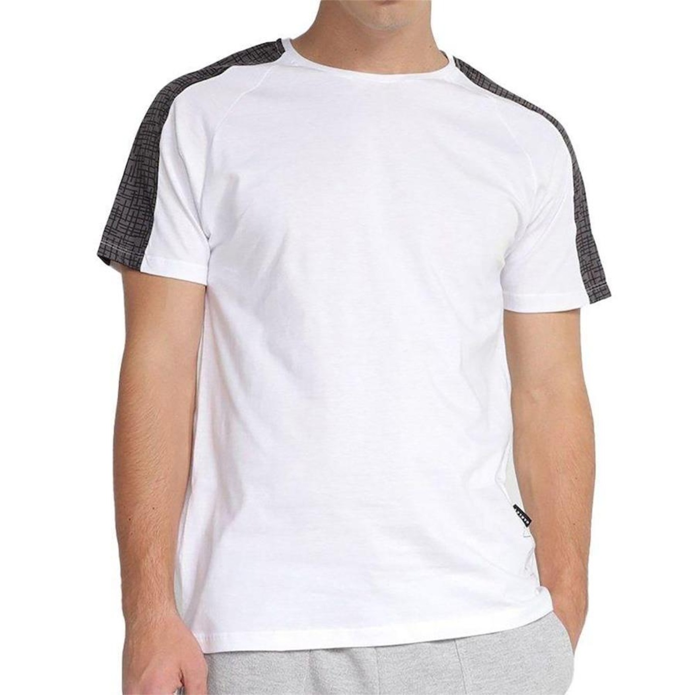 Camiseta Oakley Mythologies Raglan - Masculina - Foto 1