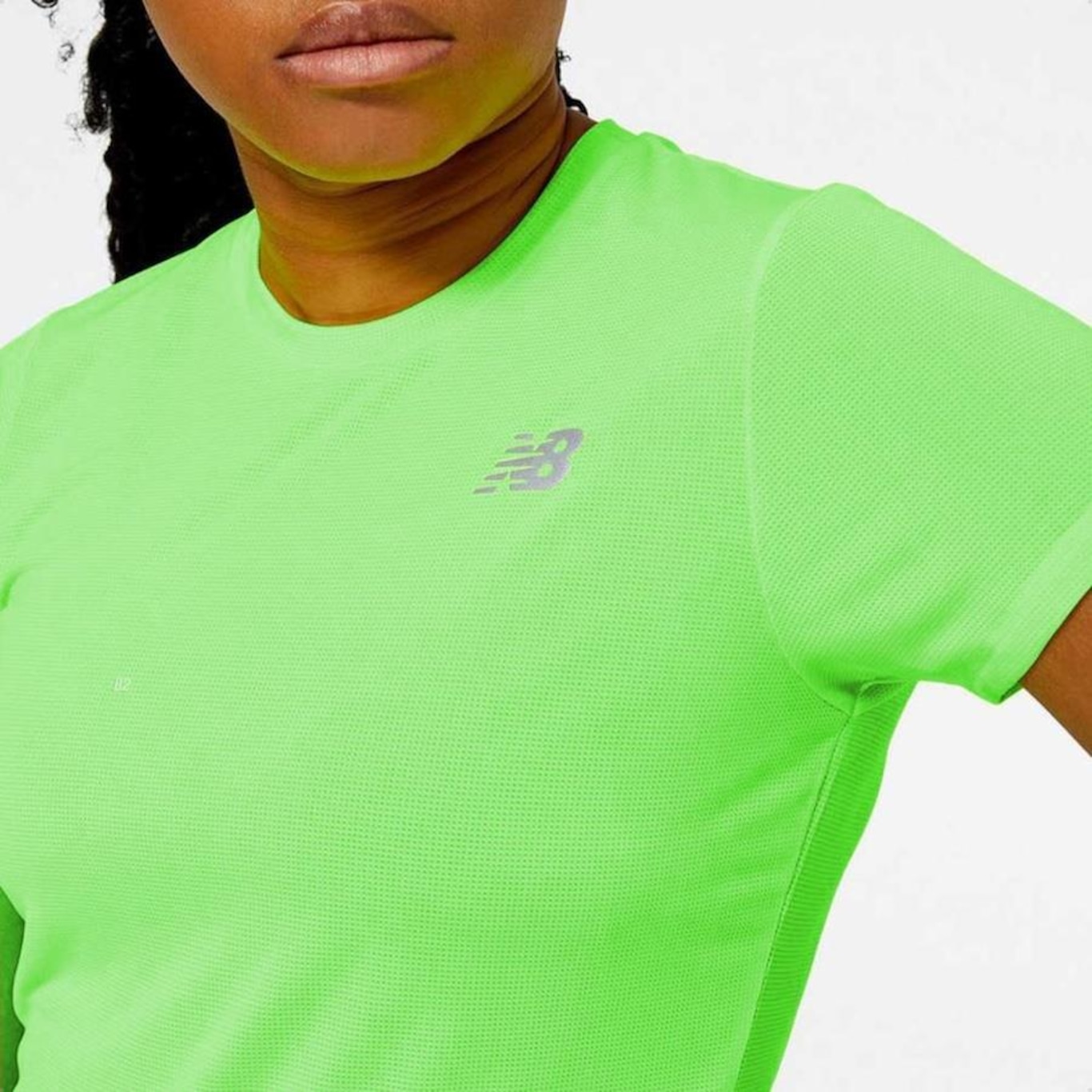 Camiseta New Balance Accelerate - Feminina - Foto 3