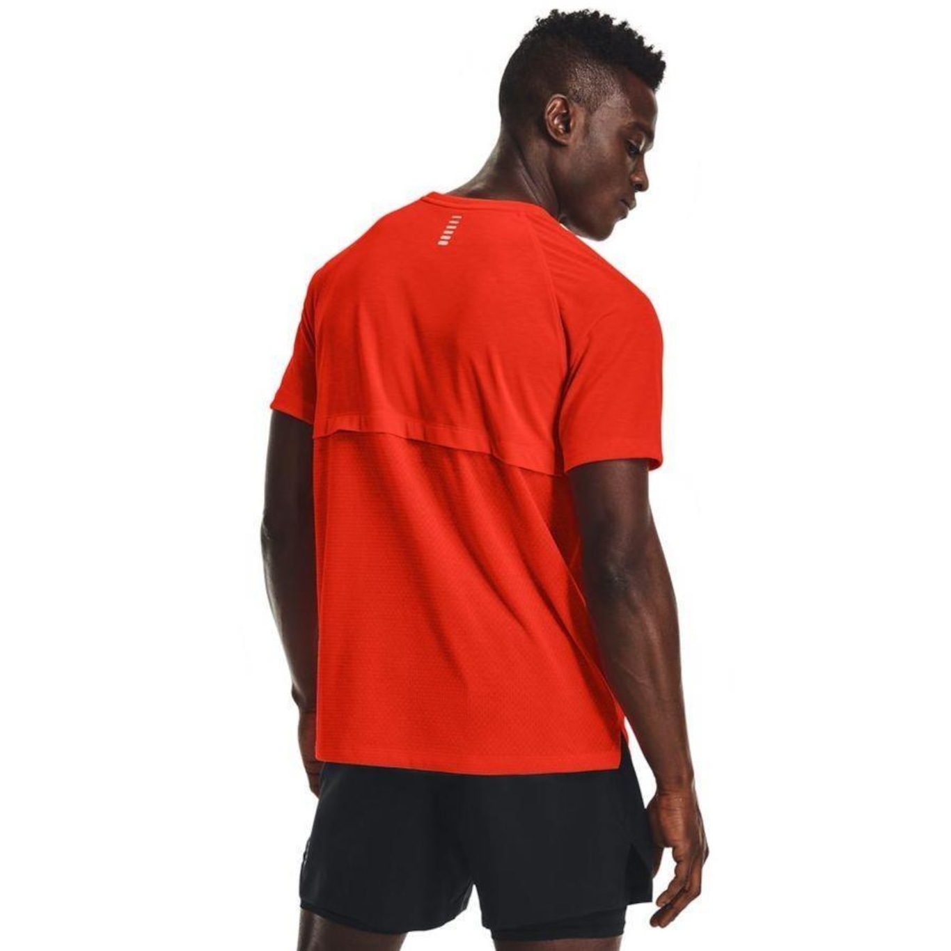 Camiseta Under Armour Streaker - Masculina - Foto 3