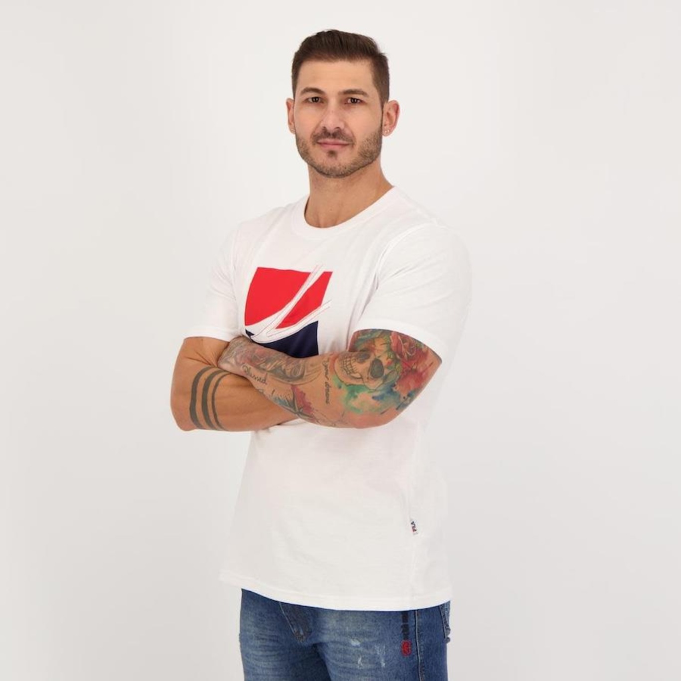 Camiseta Fila Essential - Masculina - Foto 5