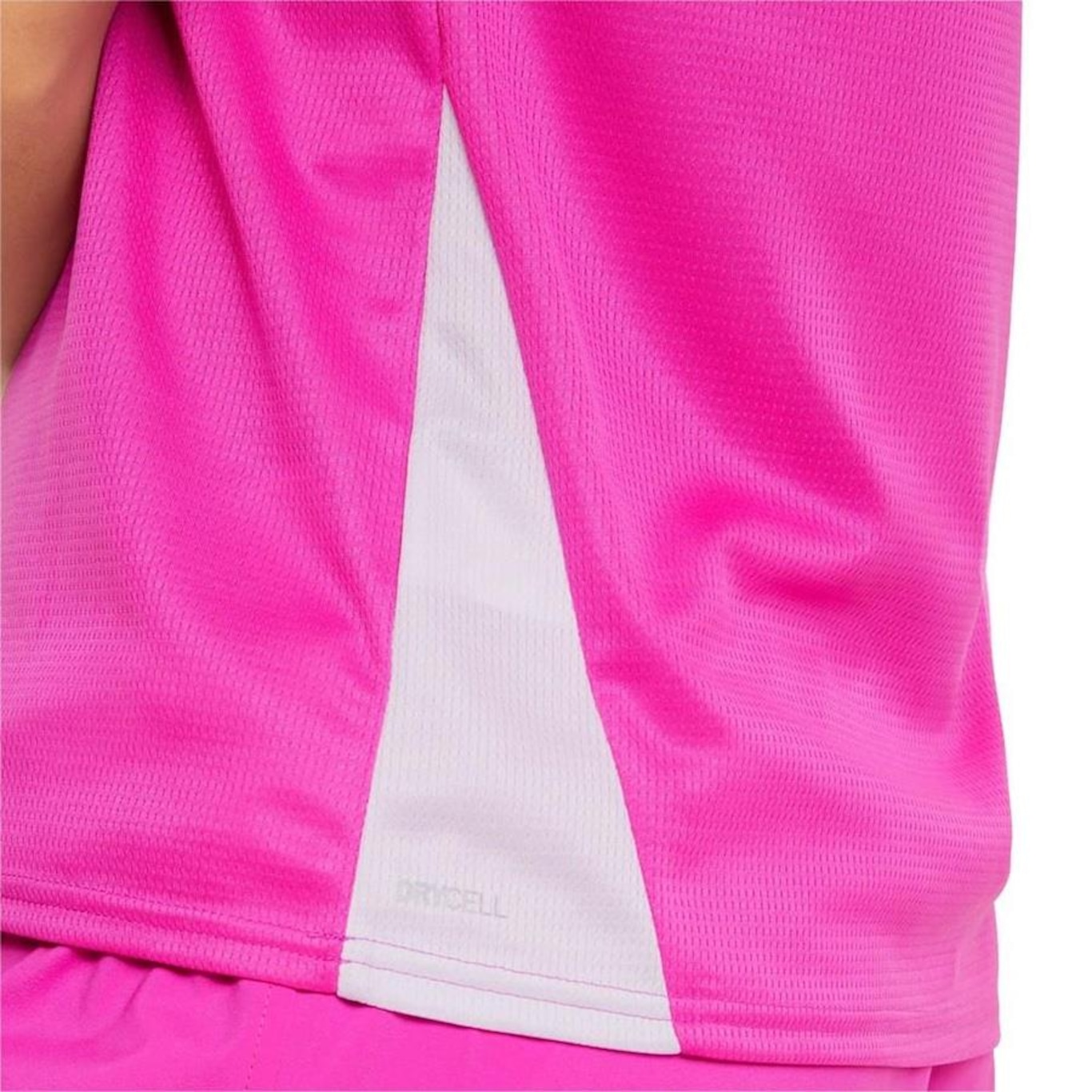 Camiseta Puma Running Favourite - Feminina - Foto 3