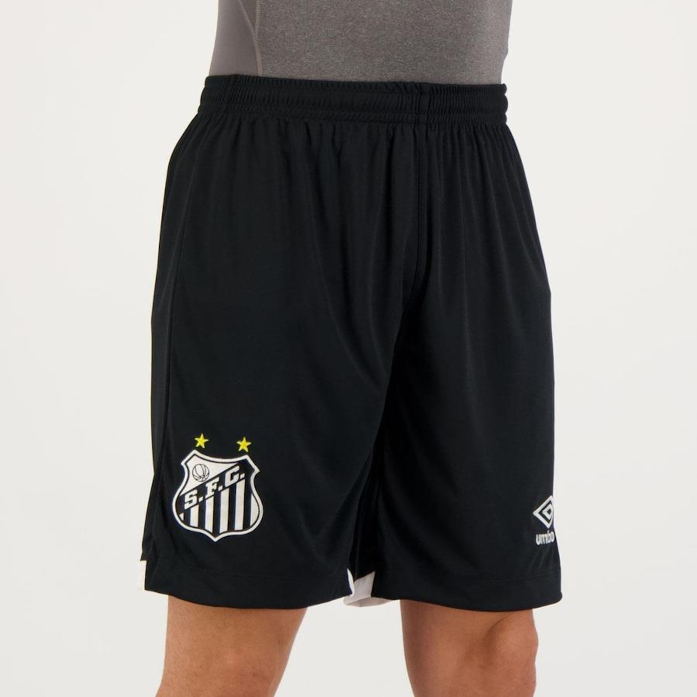 Calção Umbro Santos II 2022 - Masculino - Foto 2