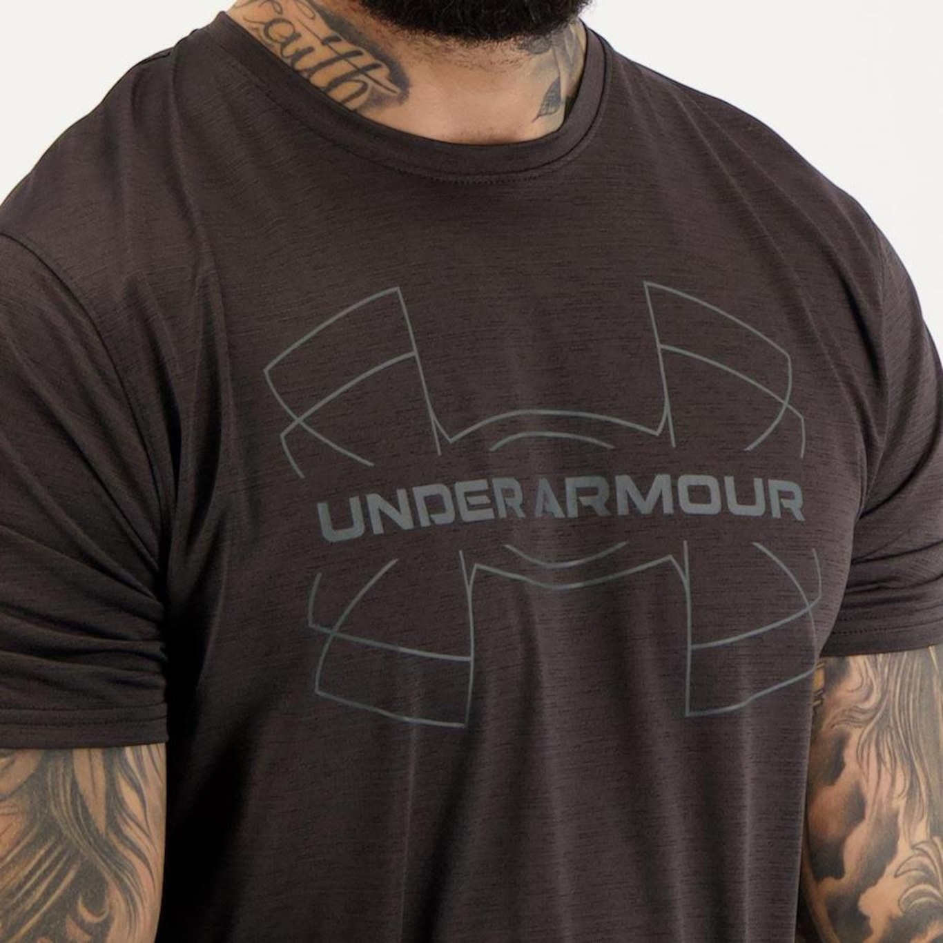 Camiseta Under Armour Training Vent Graphic SS - Masculina - Foto 4