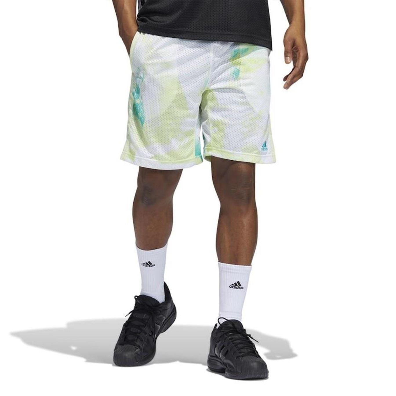 Short adidas Allover Print Basketball - Masculino - Foto 1