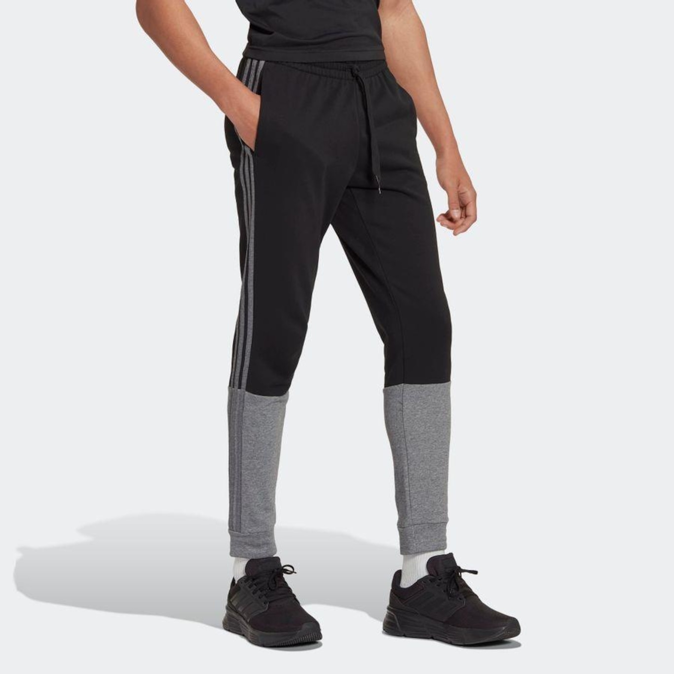 Calça de Moletinho adidas Essentials Mélange - Masculina - Foto 4