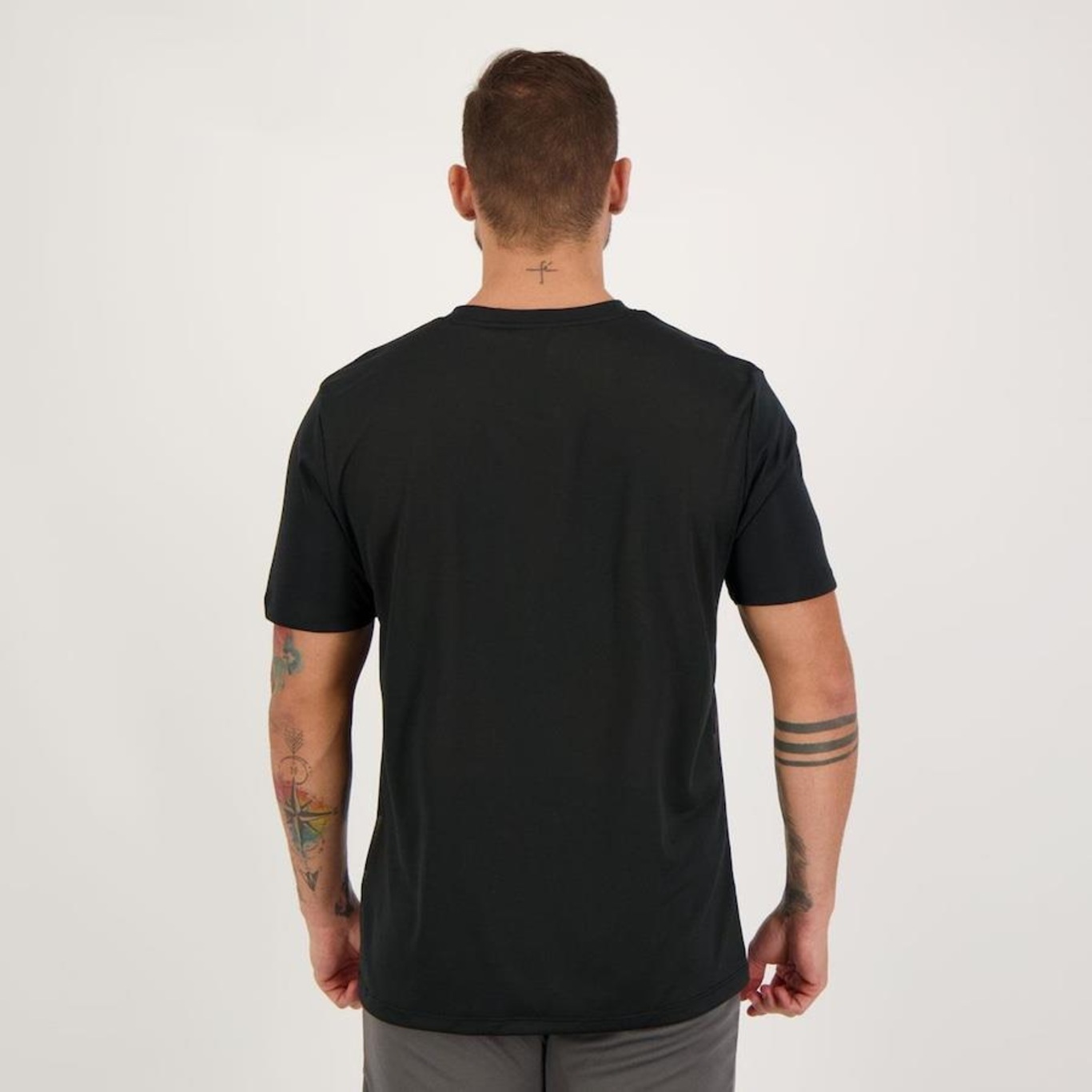 Camiseta Umbro Diamond D - Masculina - Foto 3