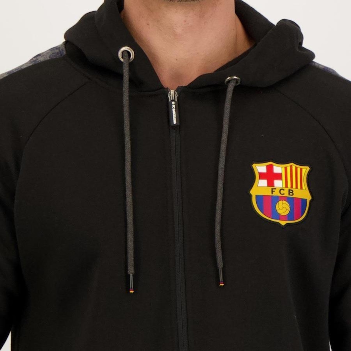 Jaqueta com Capuz Futfanatics Barcelona - Masculina - Foto 4