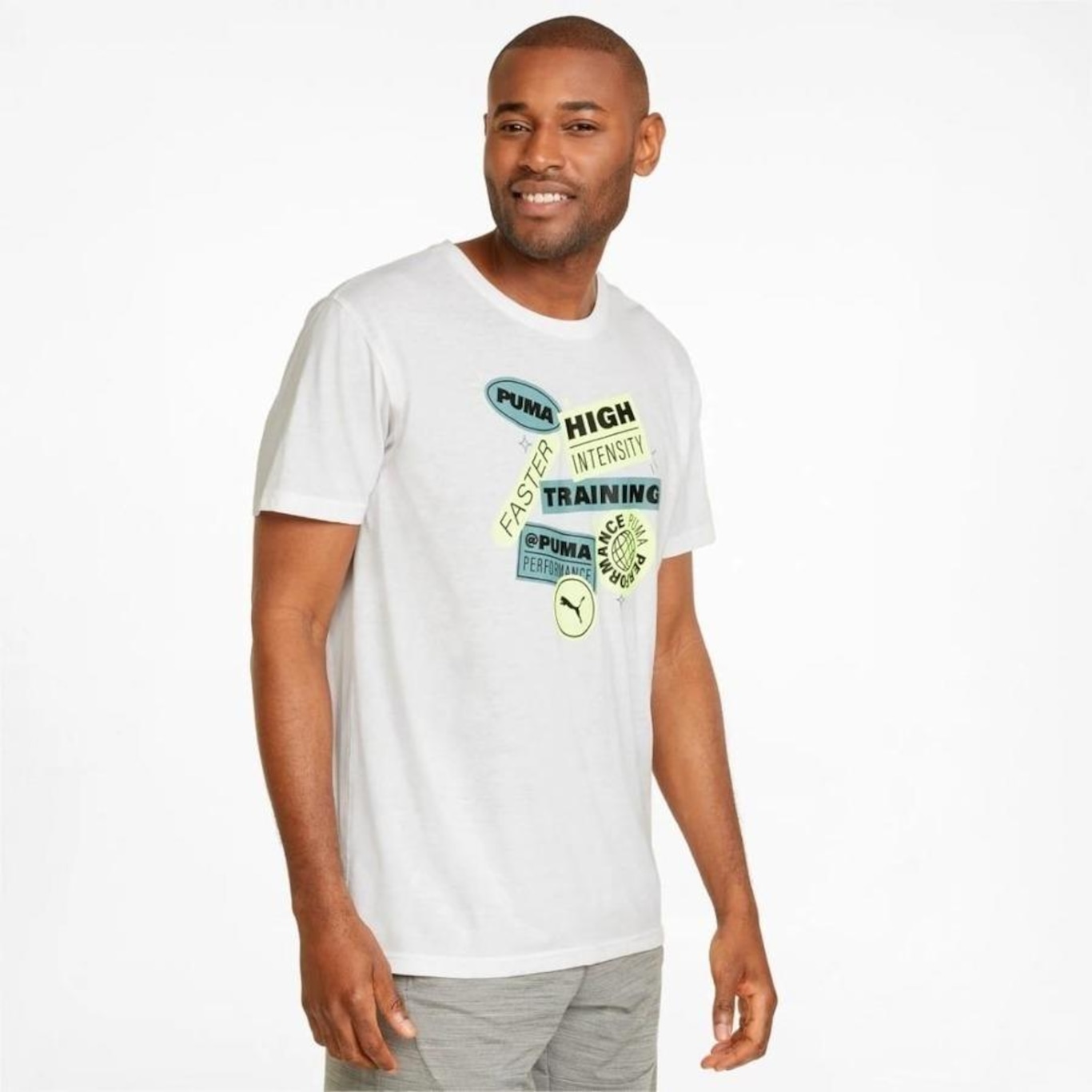 Camiseta Puma Performance Graphic Illustrated - Masculina - Foto 3