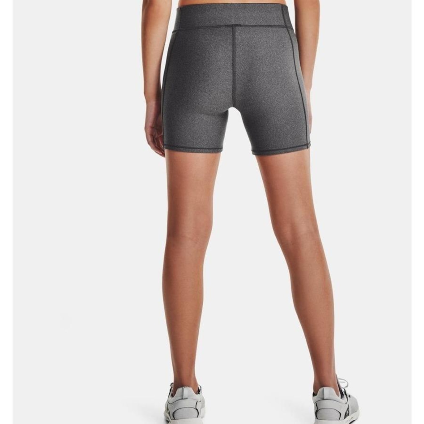 Shorts Under Armour Heat Gear Mid Rise - Feminino - Foto 2