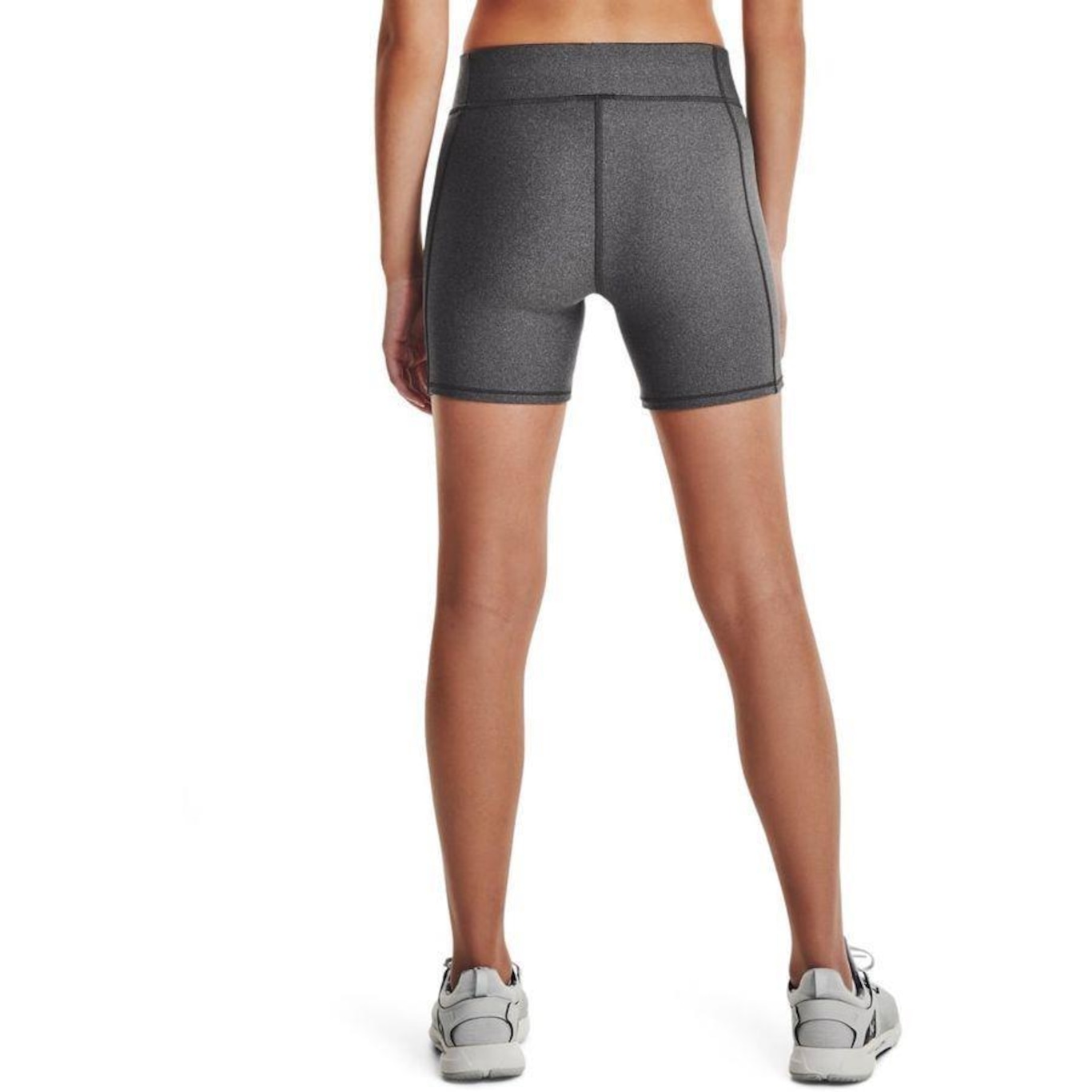 Shorts Under Armour HeatGear Mid Rise - Feminino em Promoção