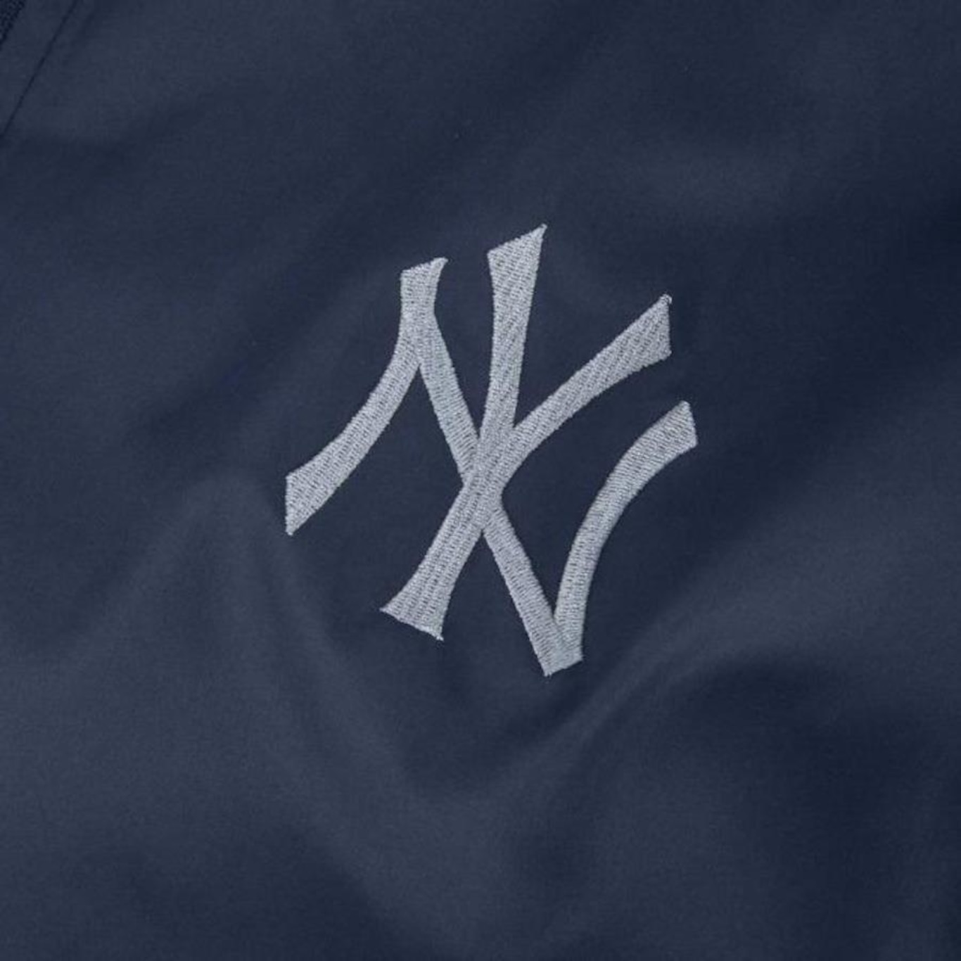 Jaqueta Corta Vento com Capuz New Era New York Yankees Style - Masculina - Foto 4