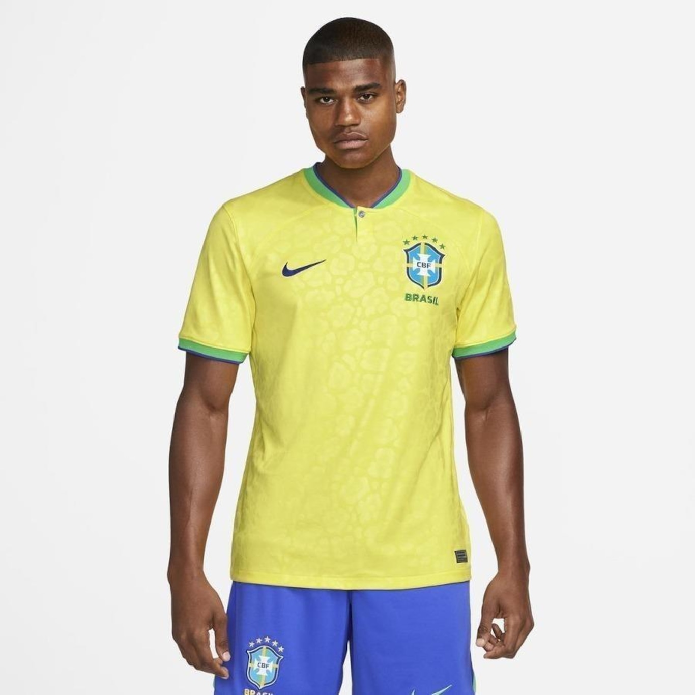 Camisa do Brasil World Cup 2022 - Modelo Masculino Jogador Casa