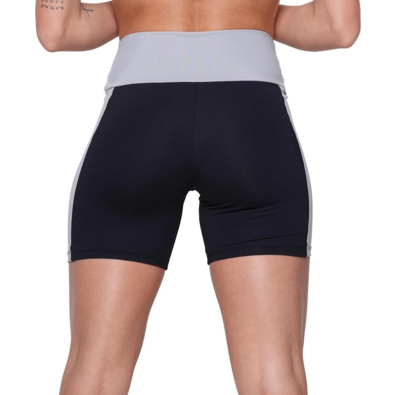 Short AVA Fitness Wear com Recorte - Feminino - Foto 3