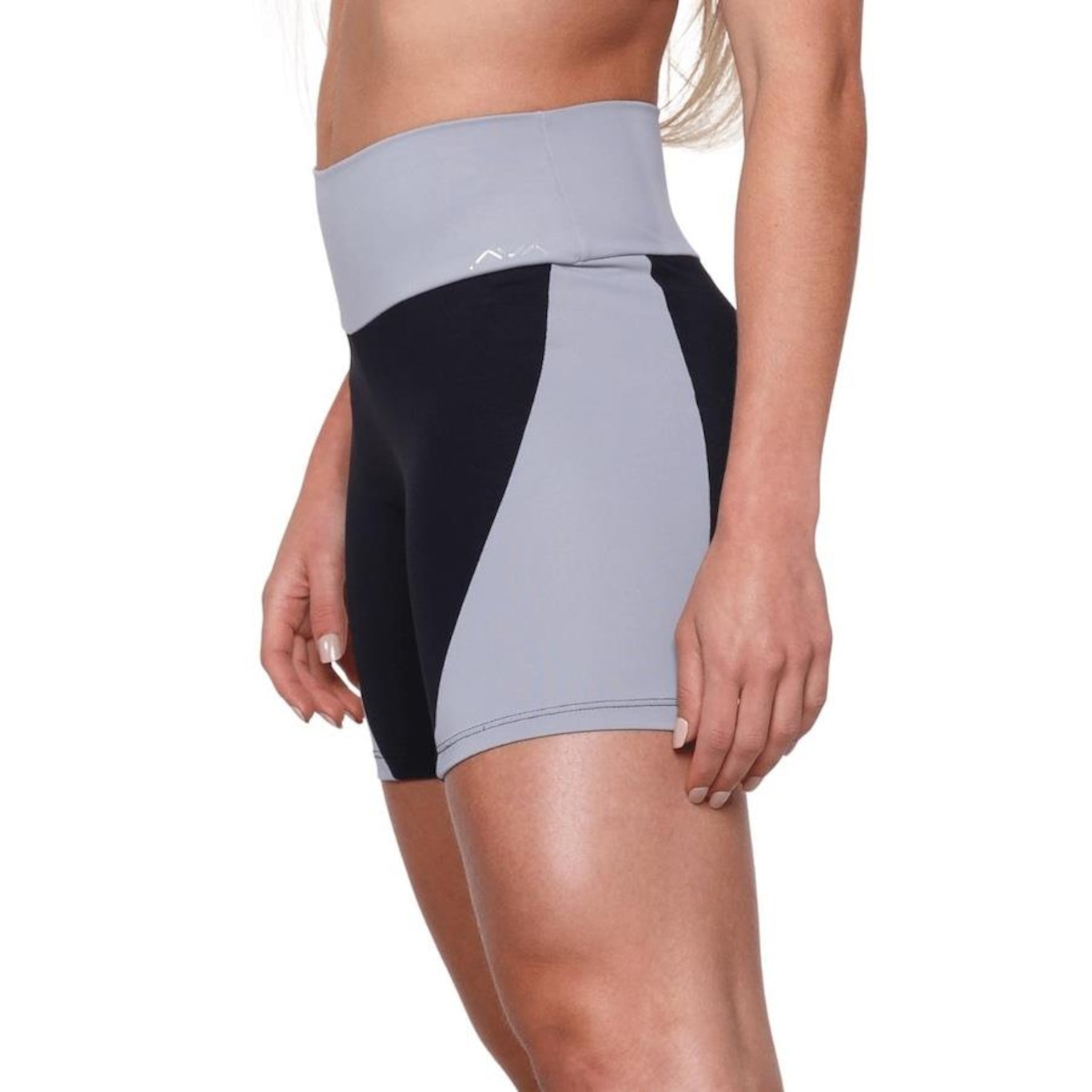 Short AVA Fitness Wear com Recorte - Feminino - Foto 5