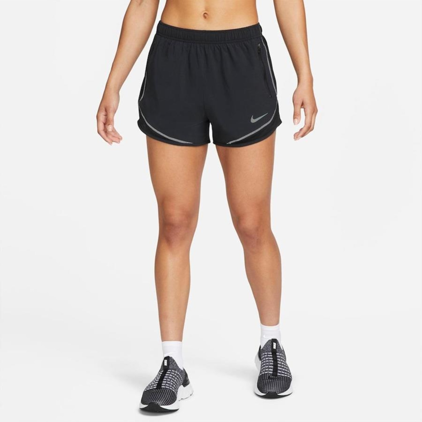 Shorts Nike Dri-FIT Run Division Tempo Luxe - Feminino