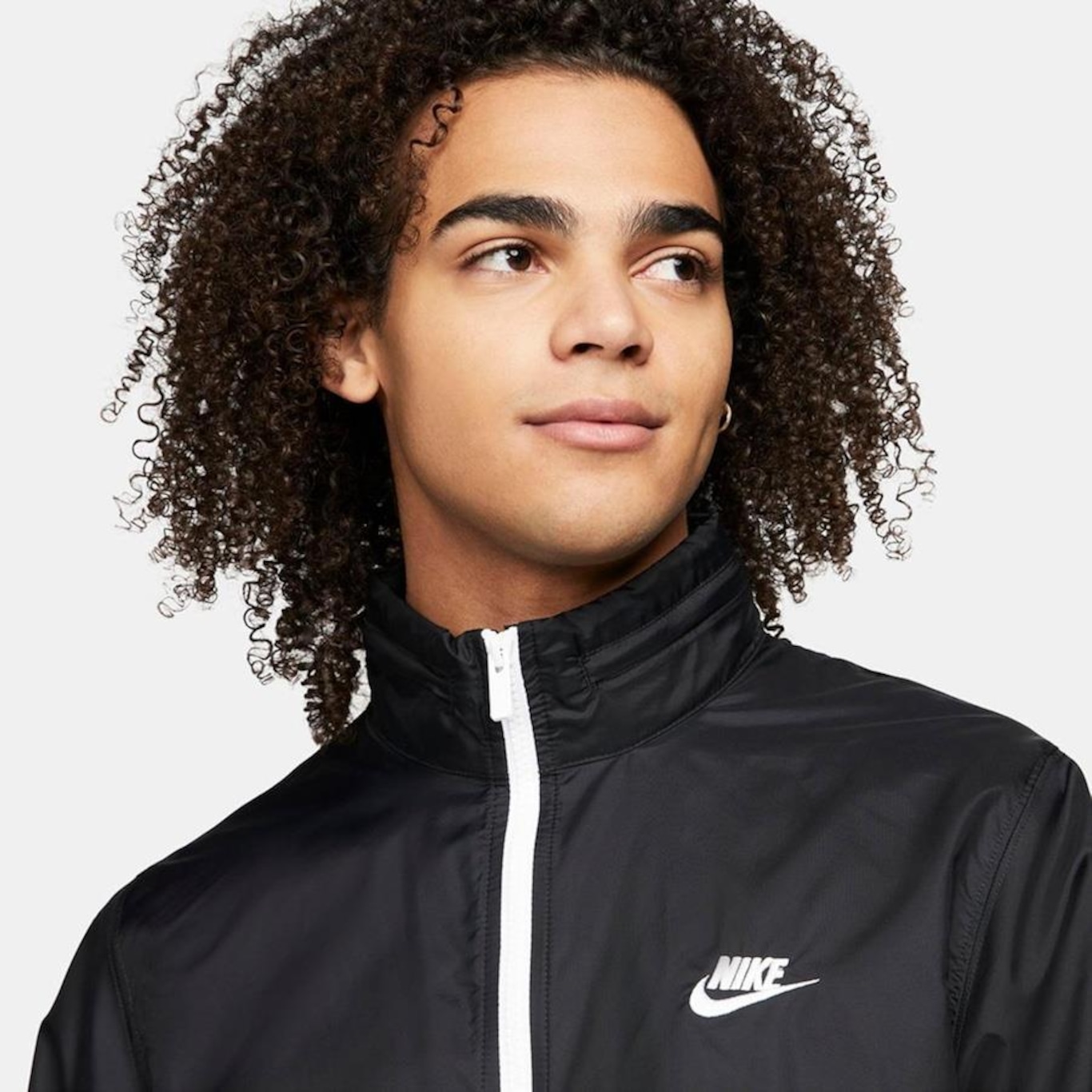 Agasalho Nike Club Woven - Masculino - Foto 2