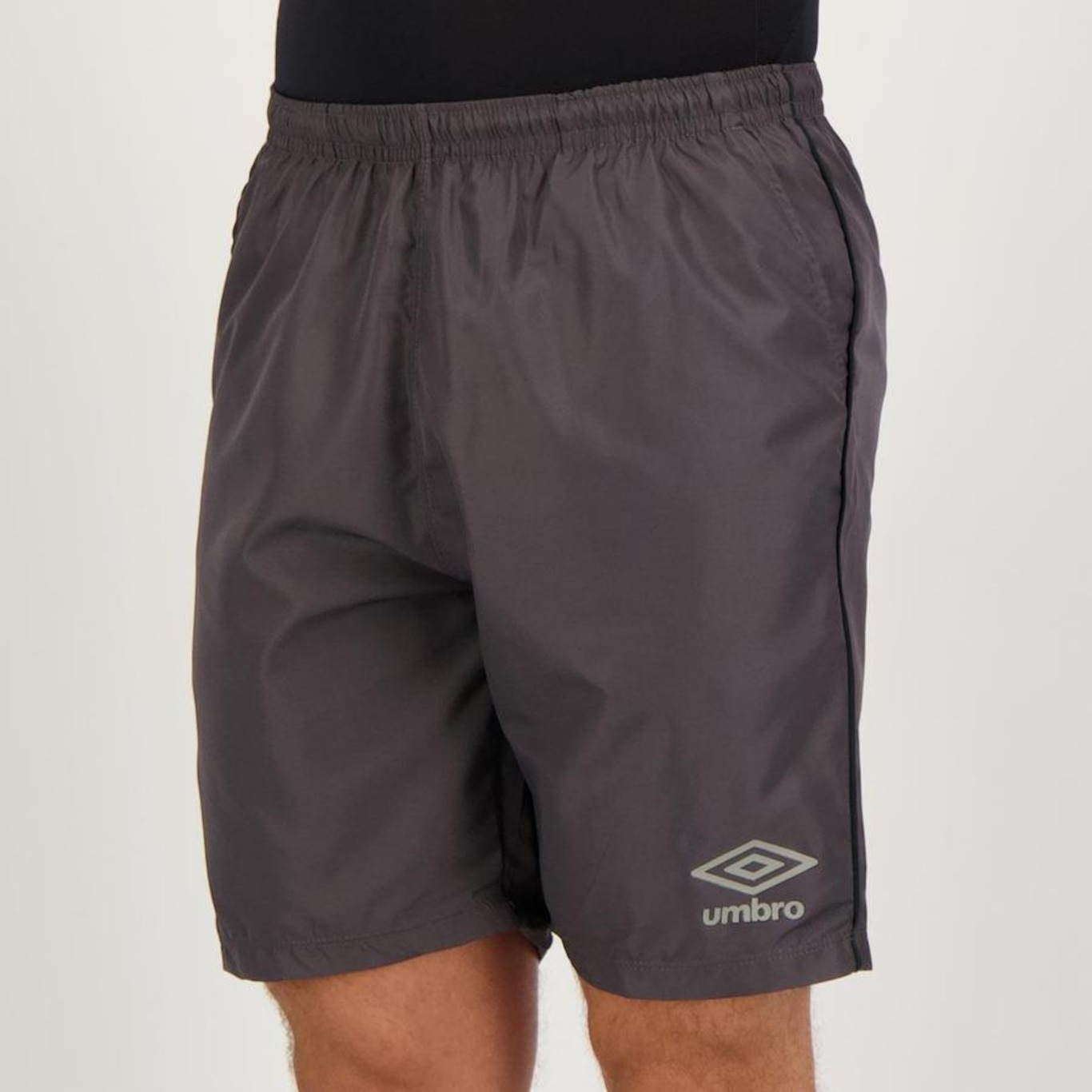 Bermuda Umbro Long Pipe - Masculina - Foto 3