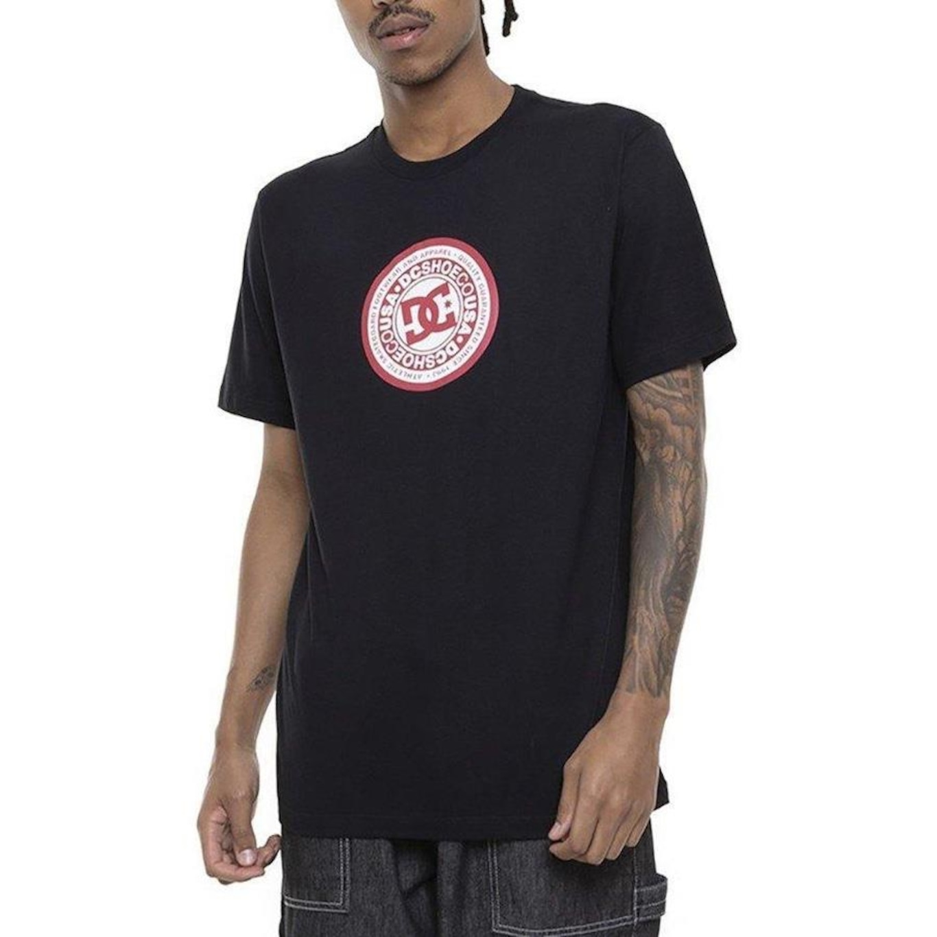 Camiseta DC Shoes Circle Star - Masculina - Foto 1