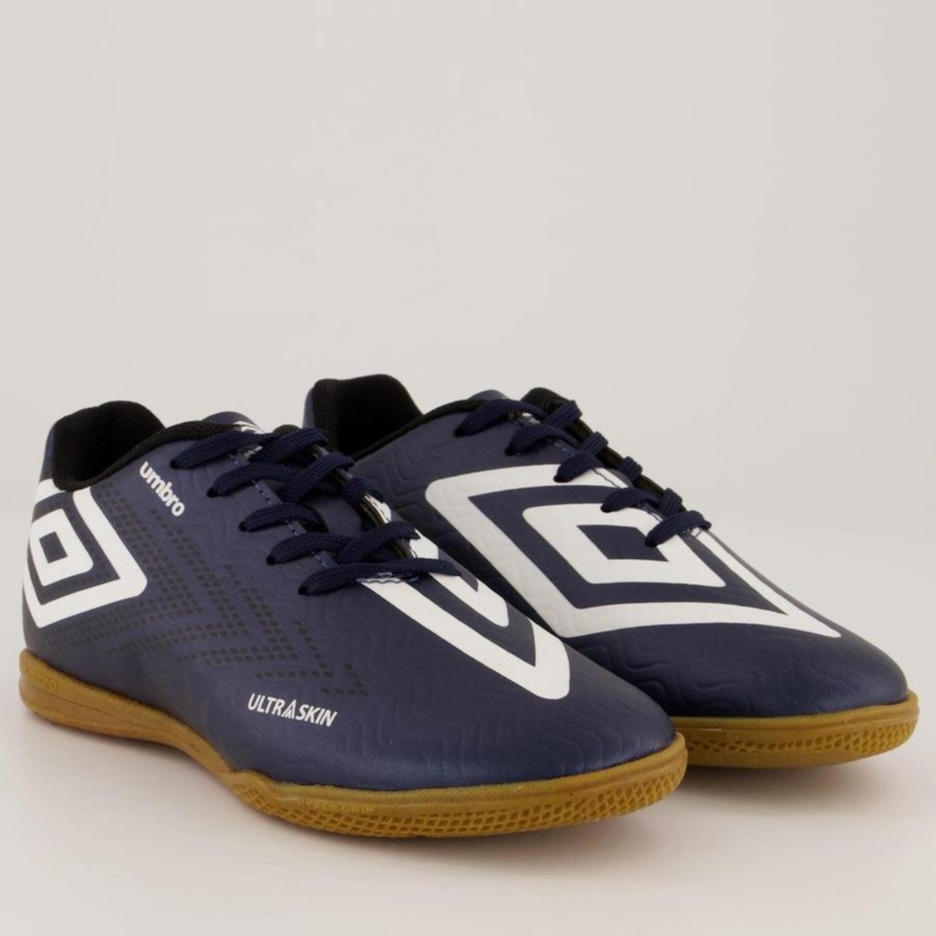 Chuteira de Futsal Umbro Ultraskin - Infantil - Foto 2