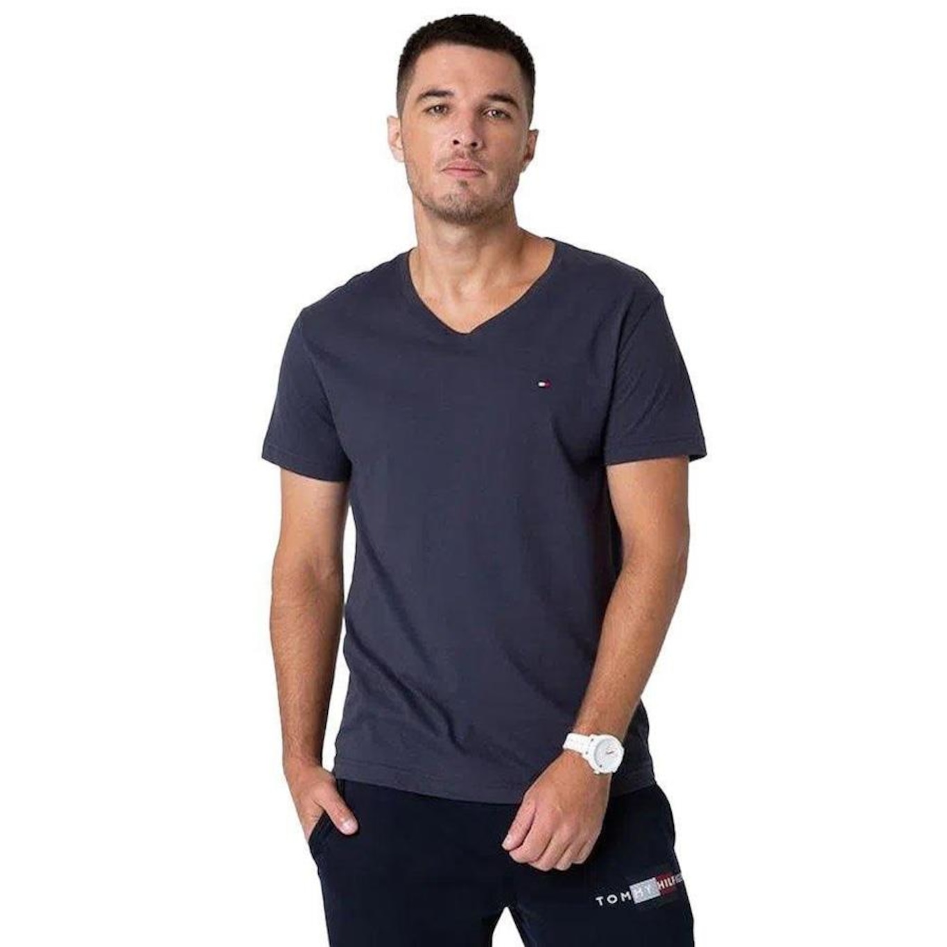 Camiseta Tommy Hilfiger Essential Vneck - Masculina em Promoção