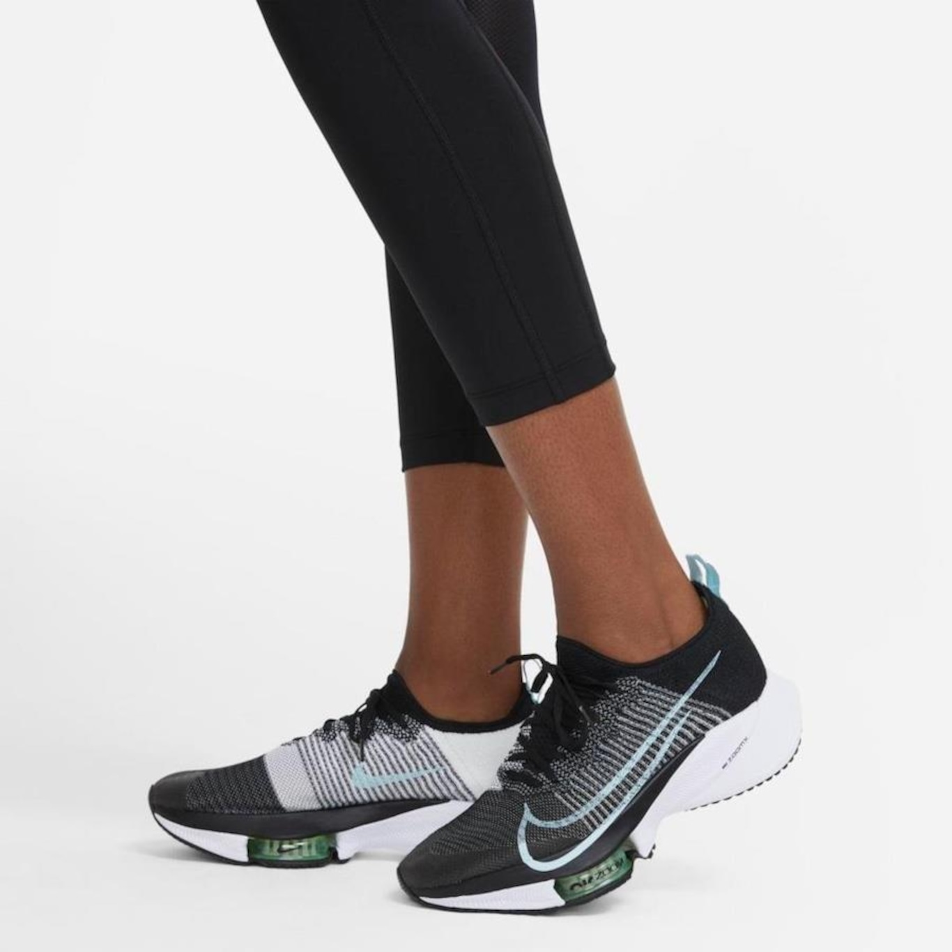 Calça Legging Nike Fast Cropped - Feminina em Promoção