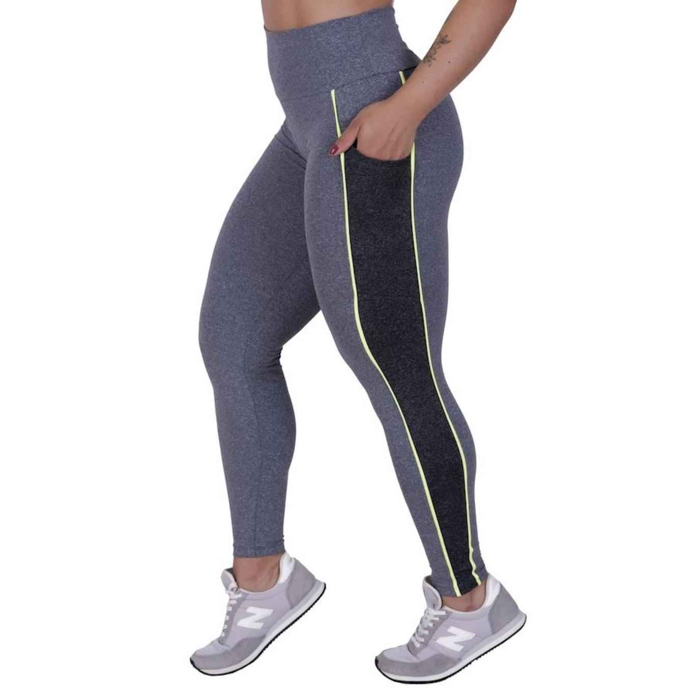 Calça Legging Orbis Fitness Recorte Lateral com Bolso Detalhe Neon - Feminina - Foto 2