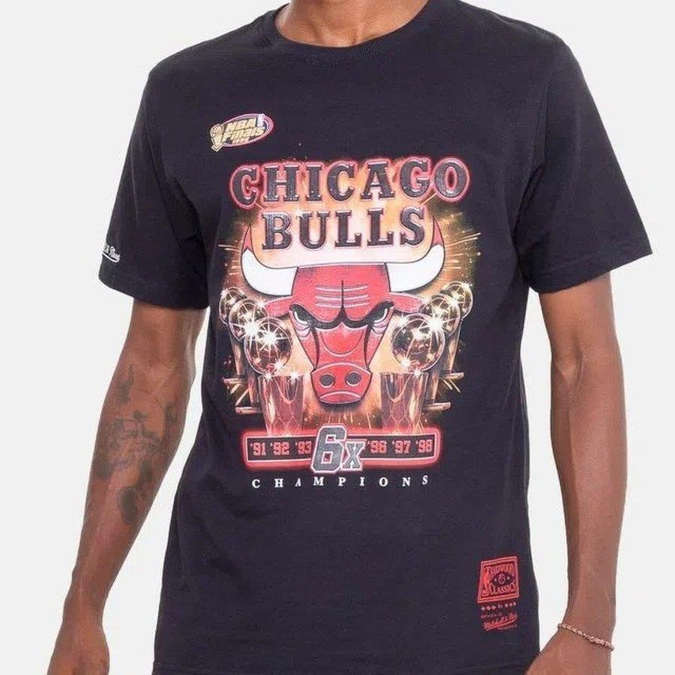 Mitchell & Ness NBA Chicago Bulls World Champions Kids Black T-Shirt