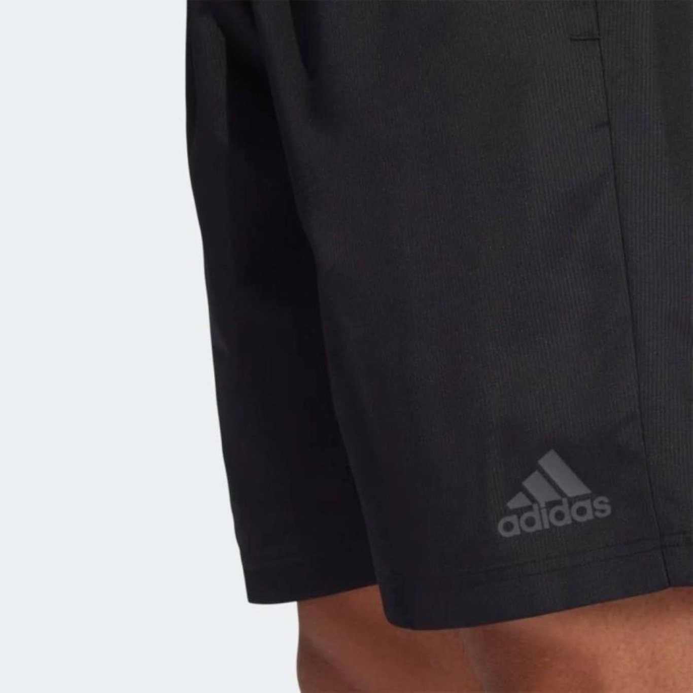 Shorts adidas Colorblock Woven - Masculino - Foto 5