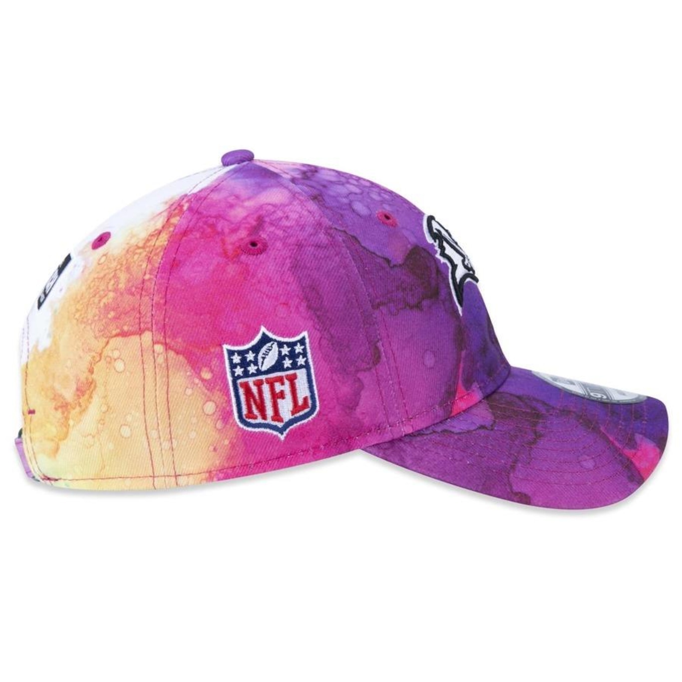 Boné Aba Curva New Era 9Twenty Tampa Bay Buccaneers Crucial Catch 2022 - Strapback - Adulto - Foto 6