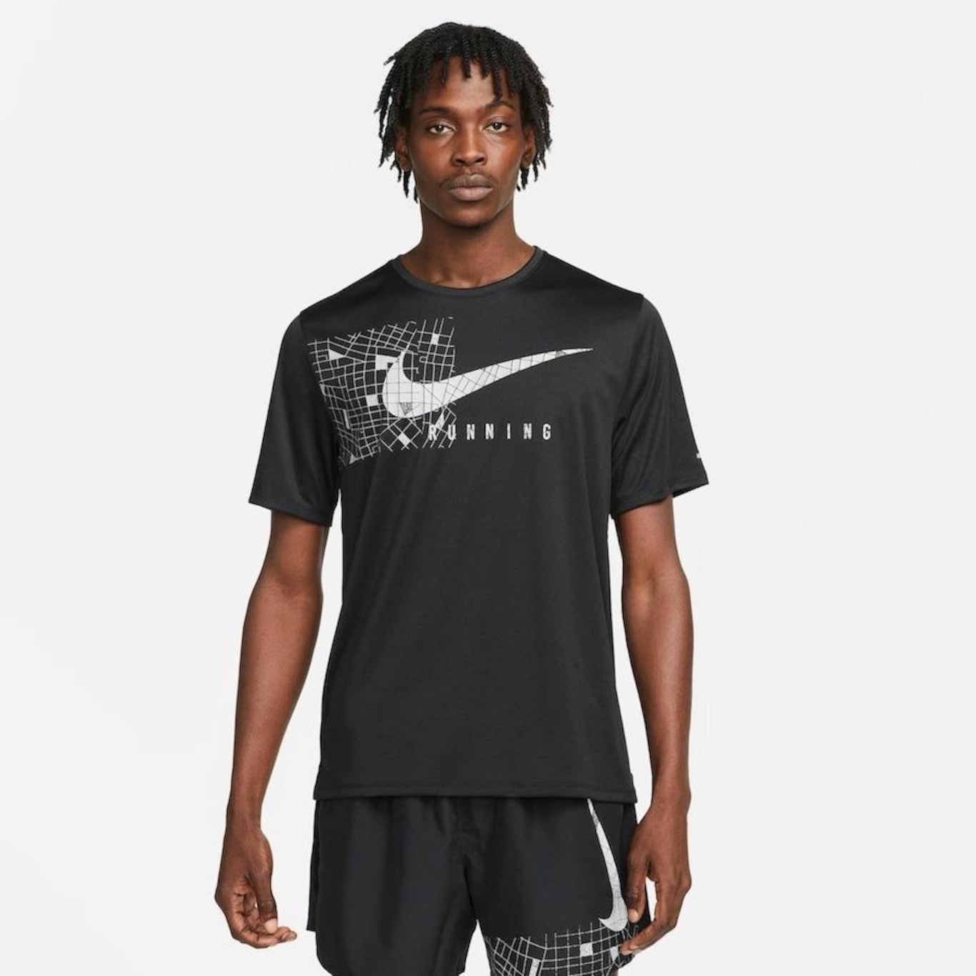 Camiseta Nike Dri-FIT UV Miler Run Division Masculina - Sportlins -  Calçados e Esportes