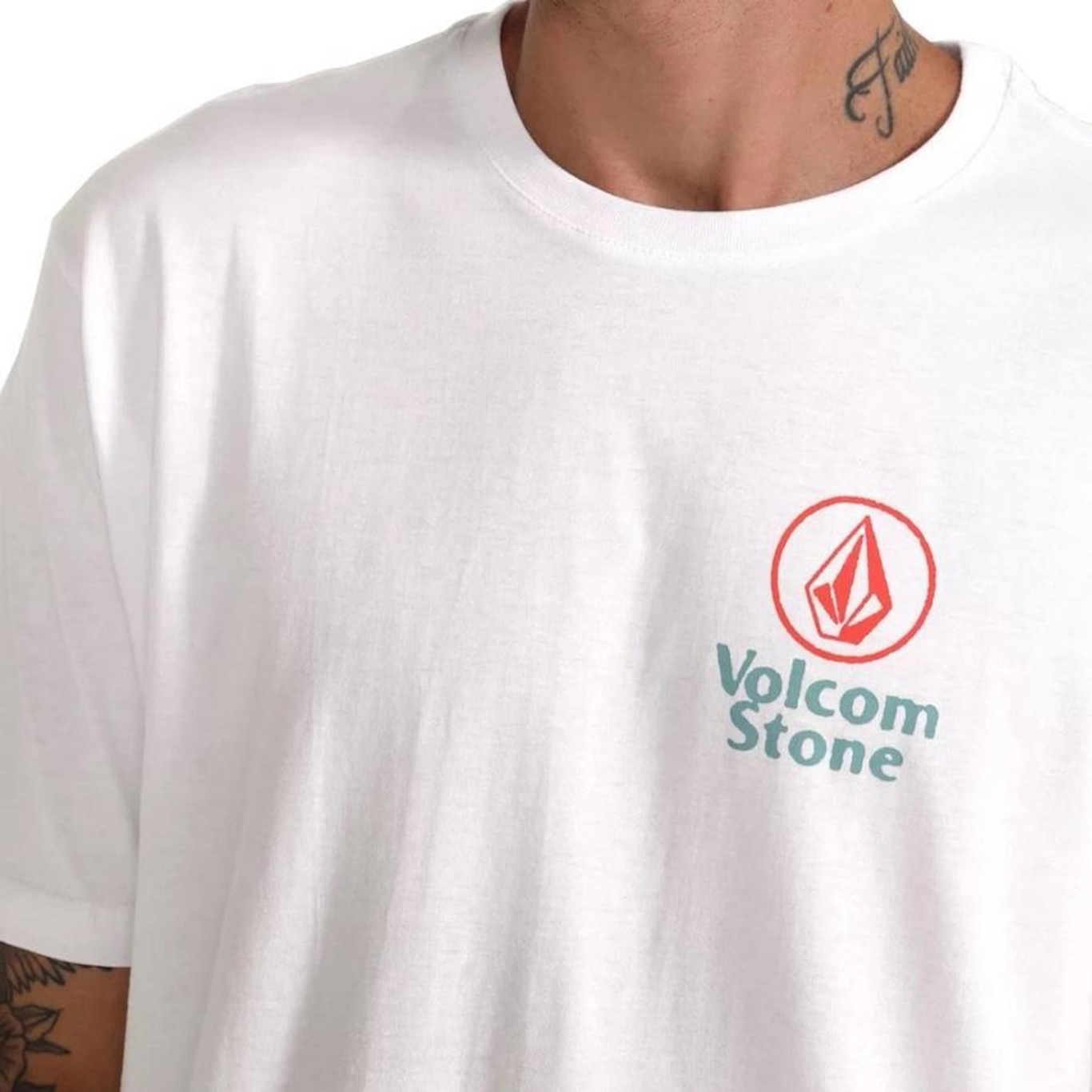 Camiseta Volcom Silk Mc Ezduzit - Masculina - Foto 3