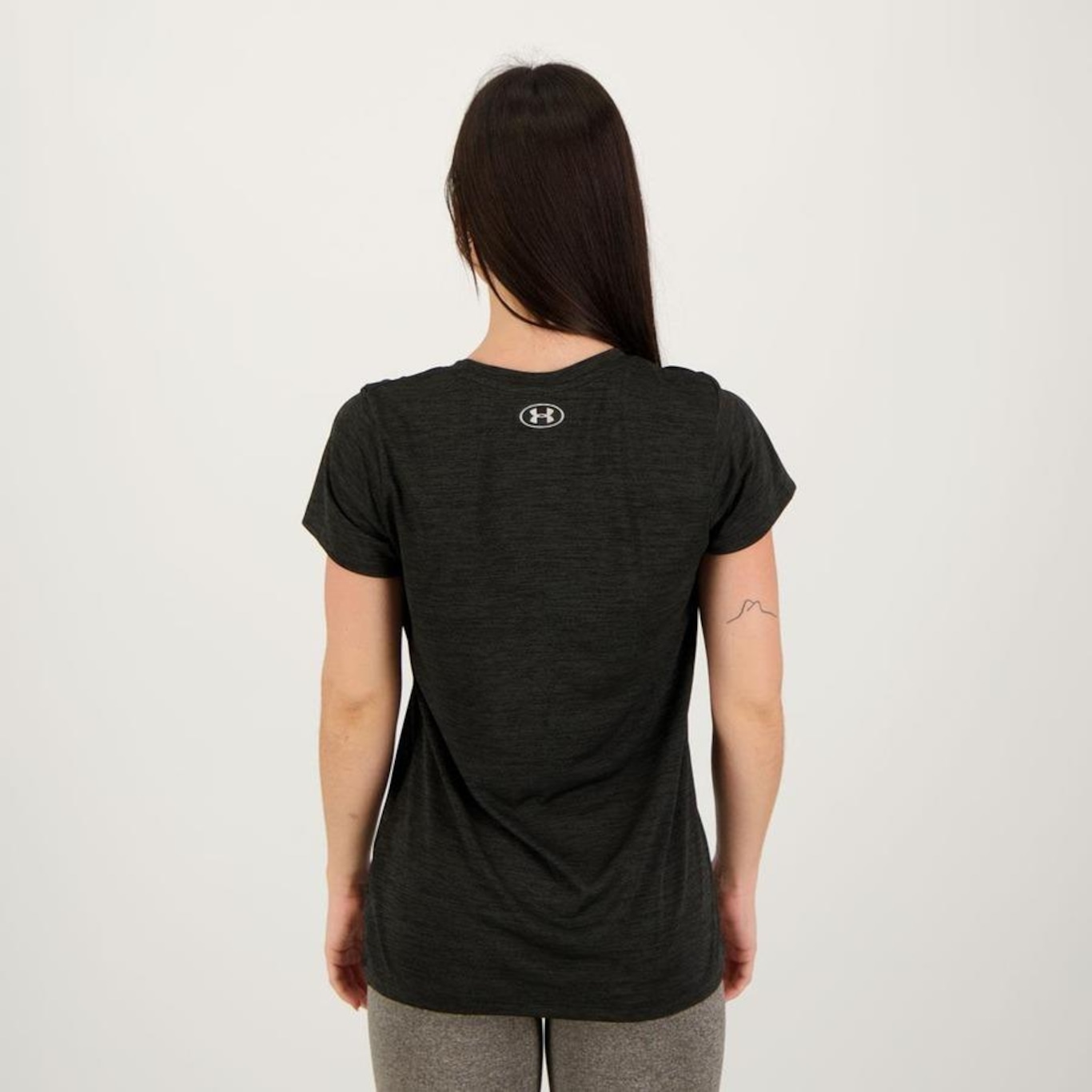 Camiseta Under Armour Tech Short - Feminina - Foto 3