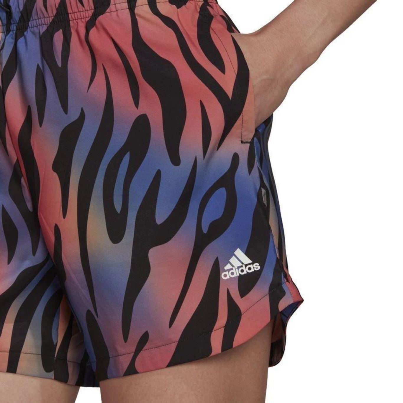 Shorts adidas Tiger Print - Feminino - Foto 3