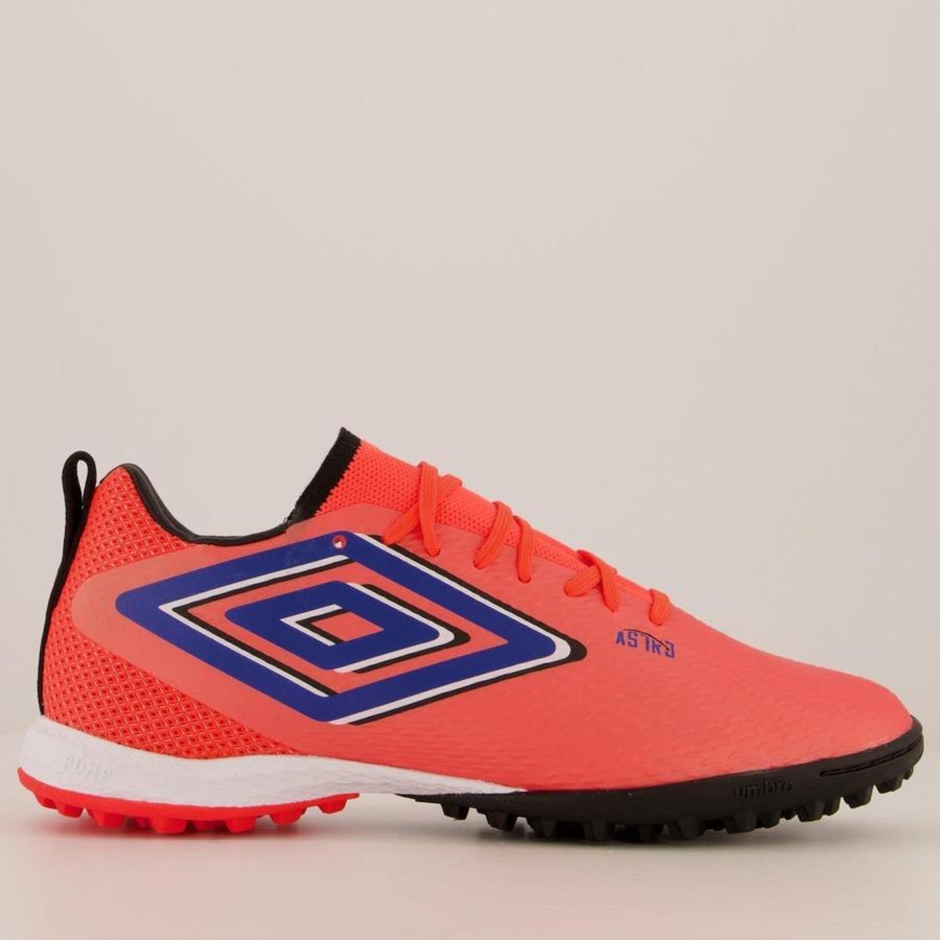 Umbro astro turf sales trainers