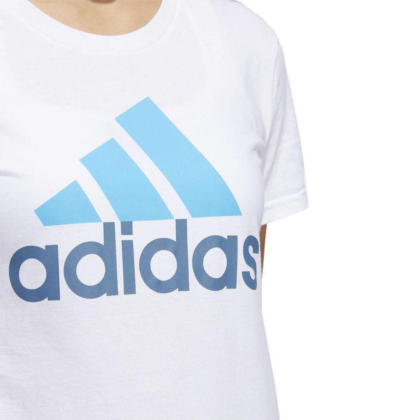 Camiseta adidas Basic Badge of Sport - Feminina - Foto 5