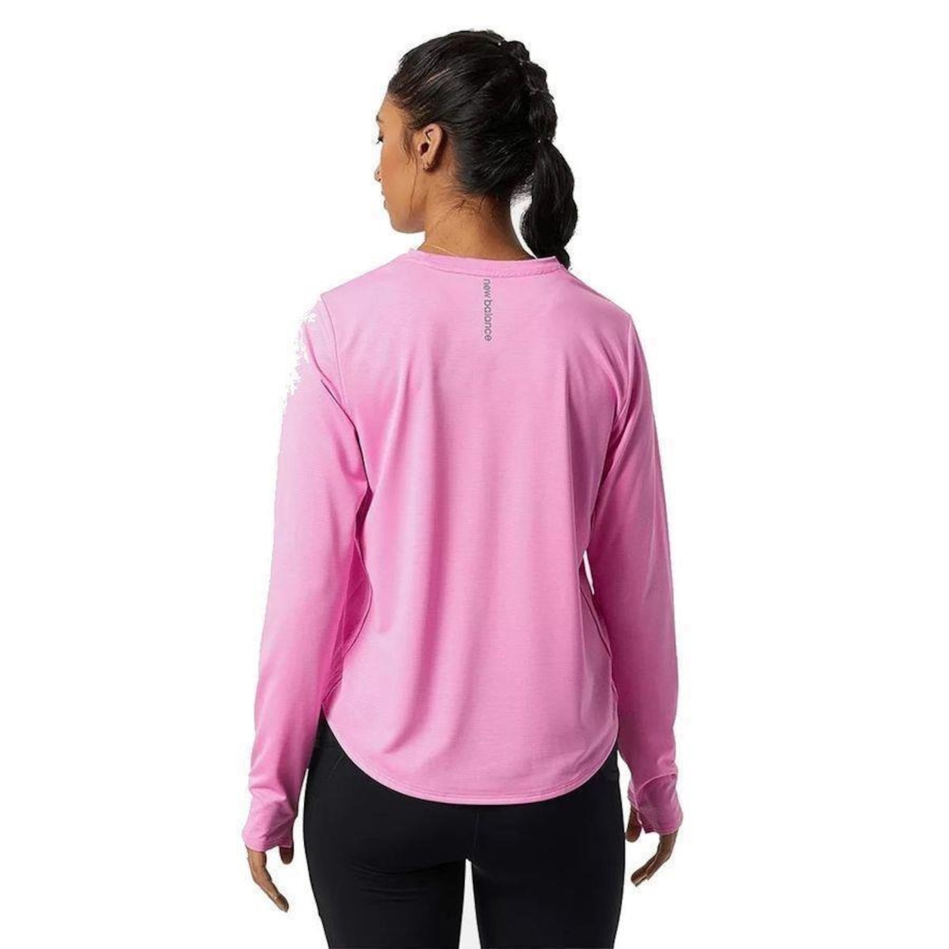 Camiseta New Balance Accelerate - Feminina - Foto 3