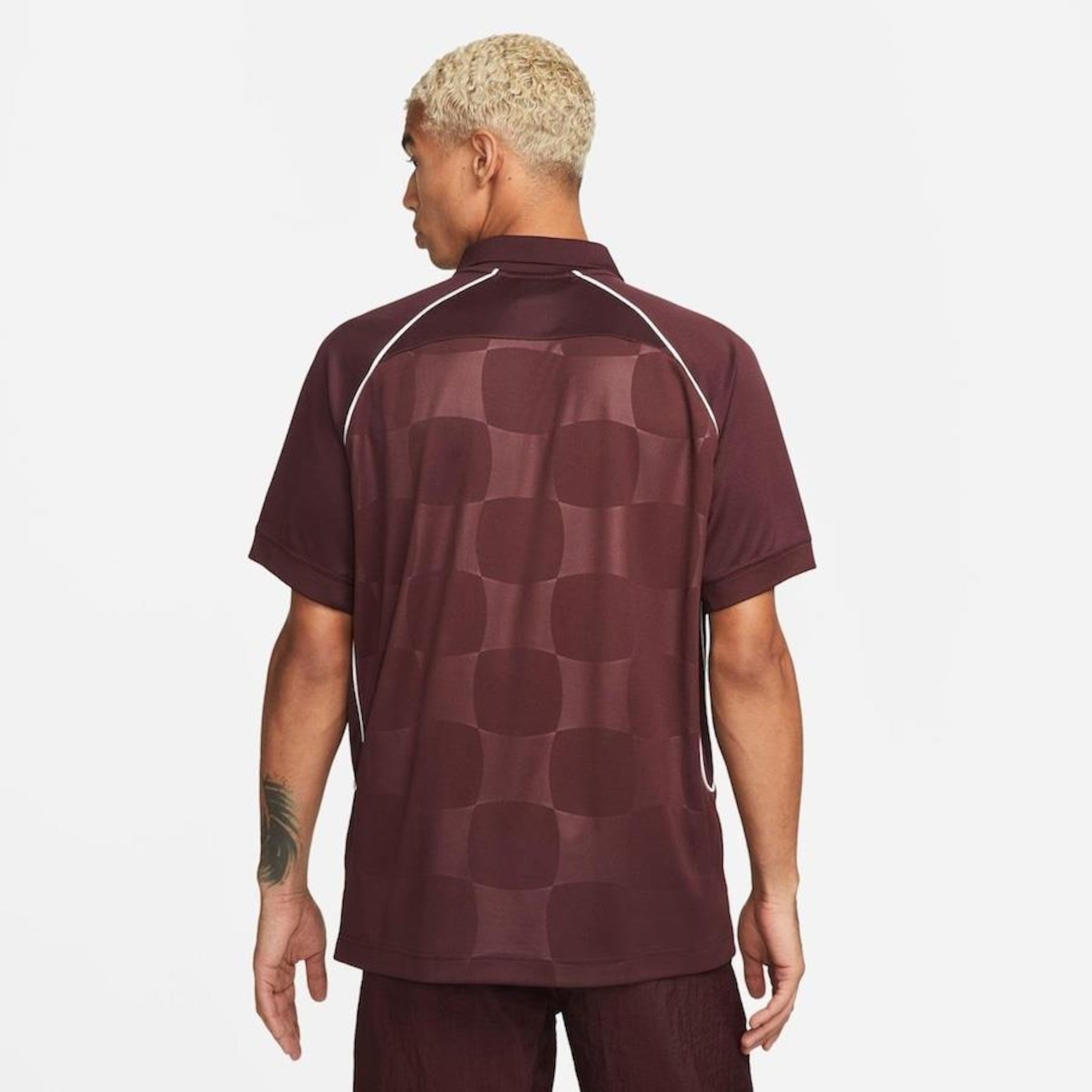 Maroon nike store dri fit shirt