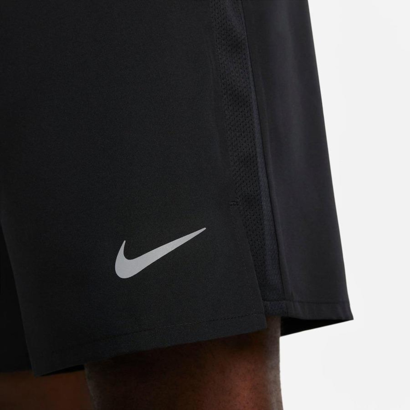 Shorts Nike Dri-FIT Challenger - Masculino - Foto 5